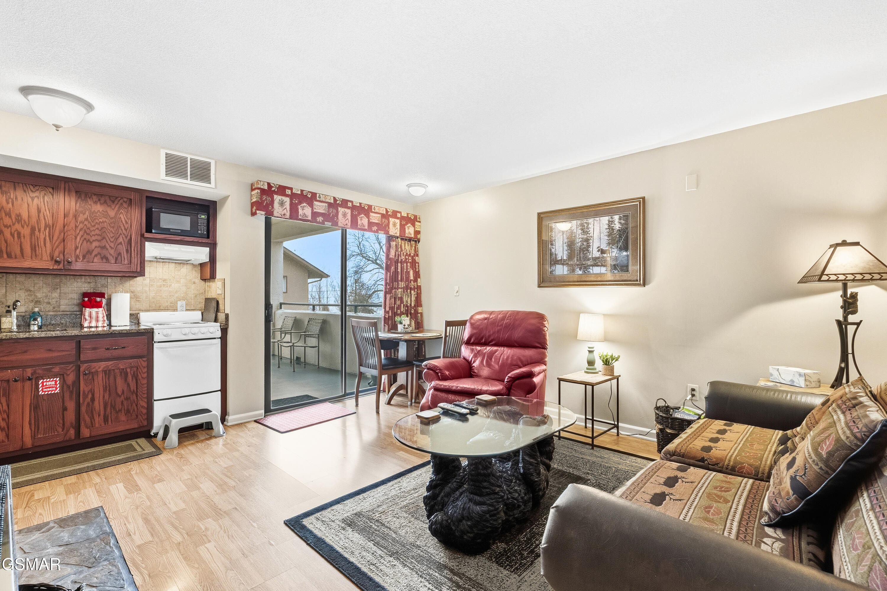 354 E Holly Ridge Gatlinburg TN 37738