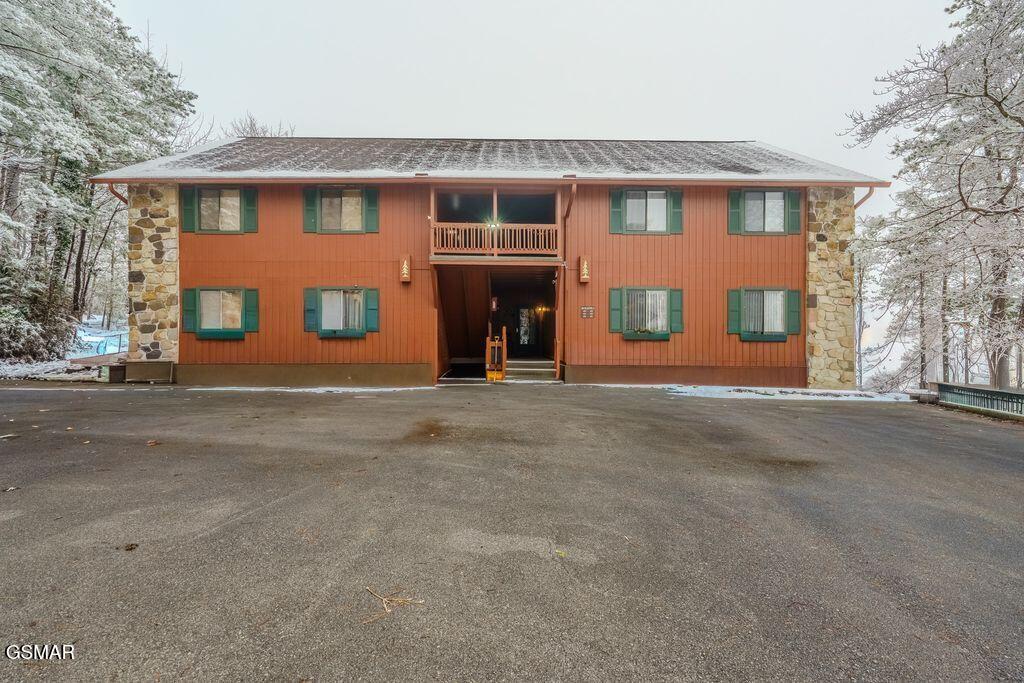 429 Deer Path Lane Gatlinburg TN 37738