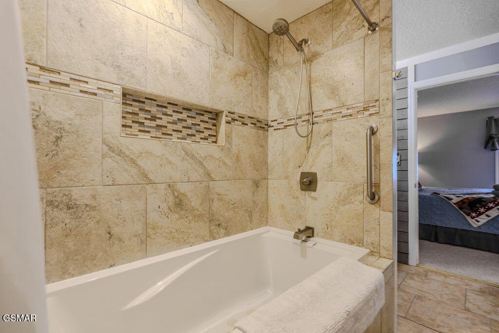 429 Deer Path Lane Gatlinburg TN 37738