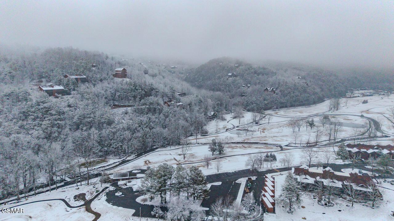 429 Deer Path Lane Gatlinburg TN 37738