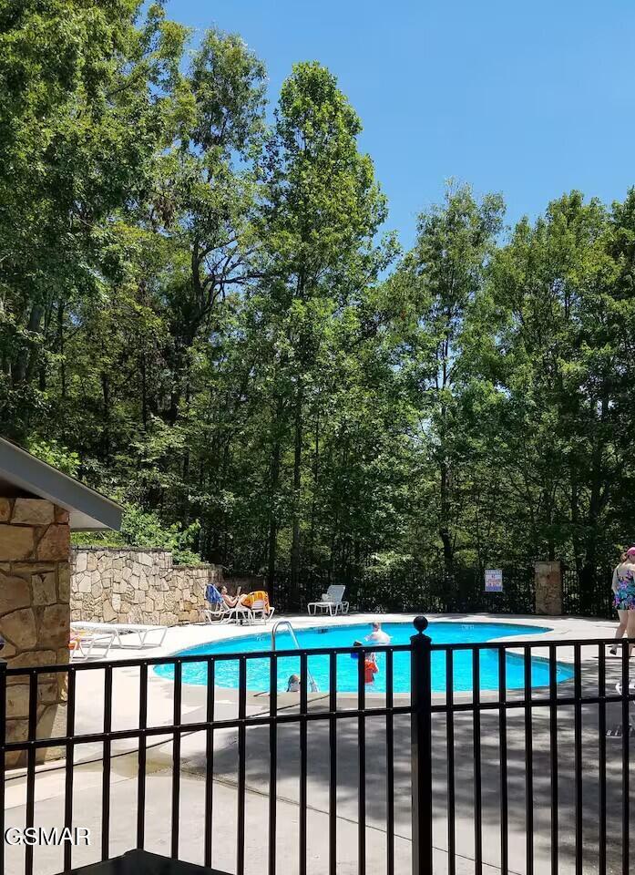 429 Deer Path Lane Gatlinburg TN 37738