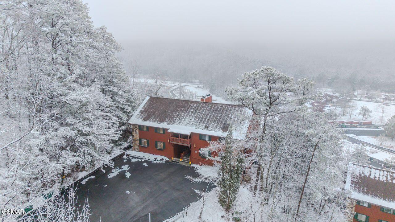 429 Deer Path Lane Gatlinburg TN 37738