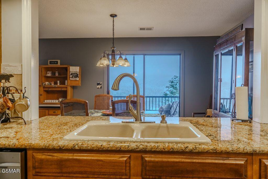 429 Deer Path Lane Gatlinburg TN 37738