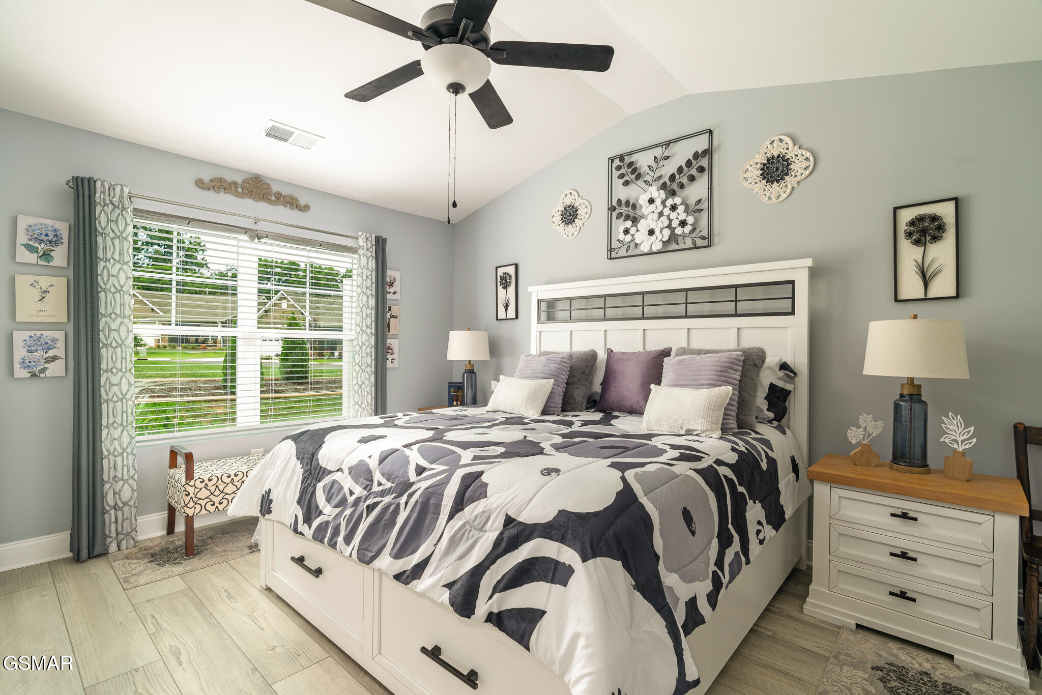 965 Juneberry Lane Pigeon Forge TN 37863