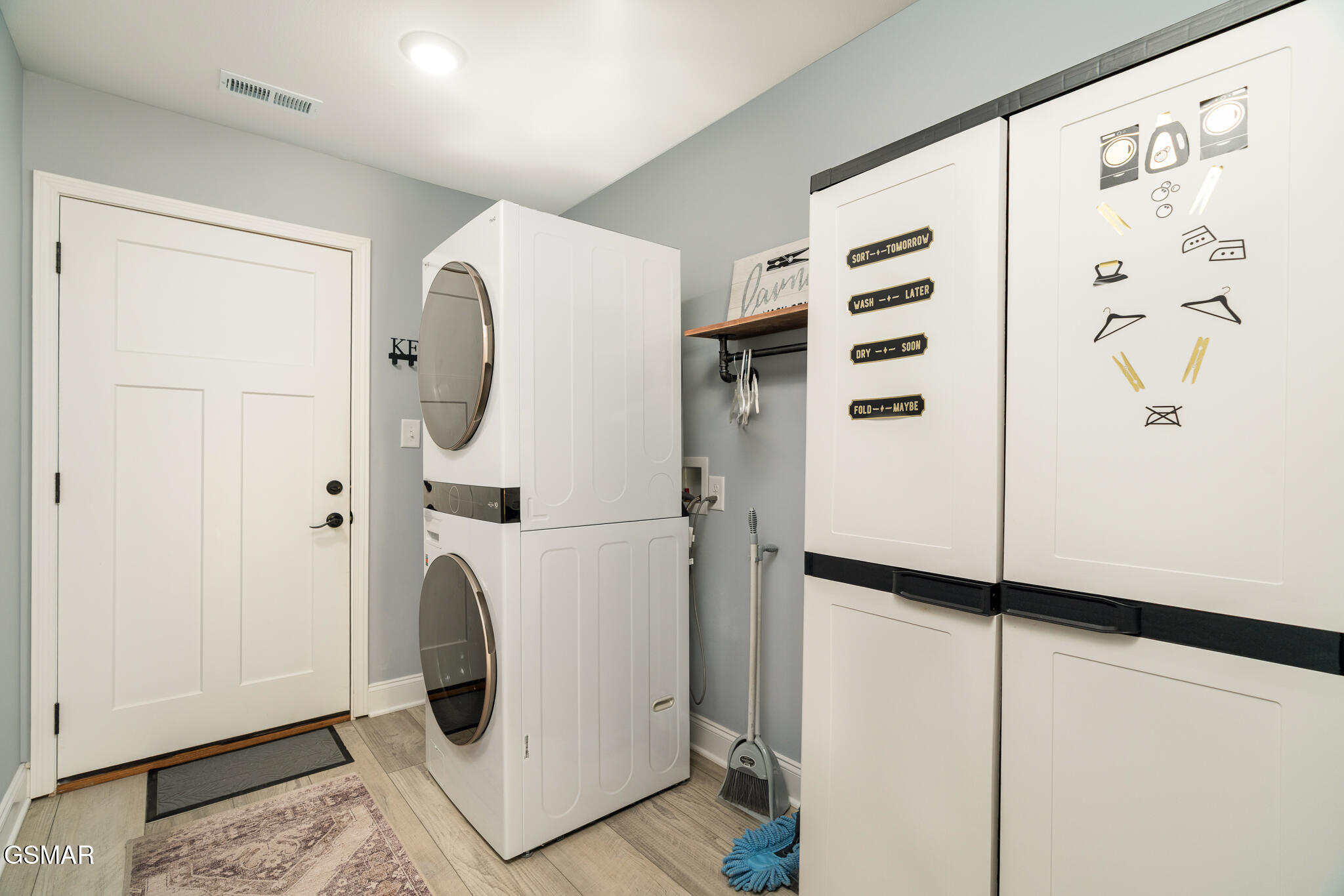 965 Juneberry Lane Pigeon Forge TN 37863