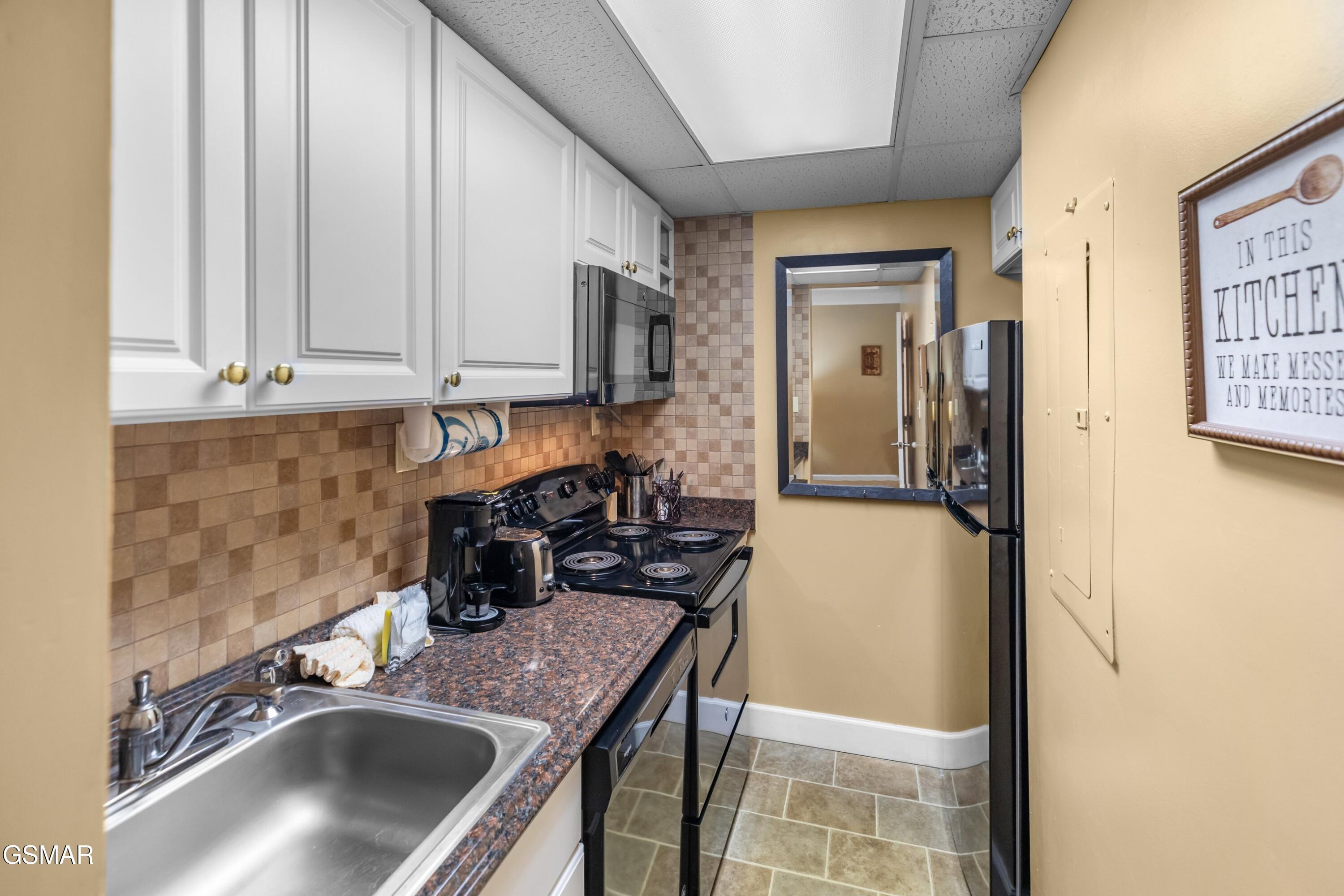 102 Baskins Creek Bypass Gatlinburg TN 37738