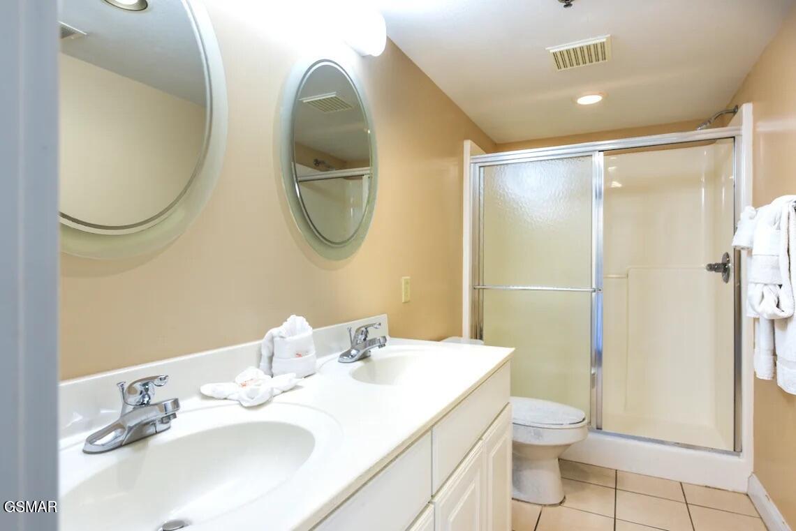 503 Dollywood Lane Pigeon Forge TN 37863