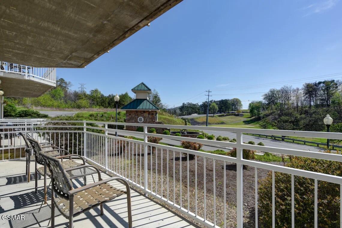 503 Dollywood Lane Pigeon Forge TN 37863