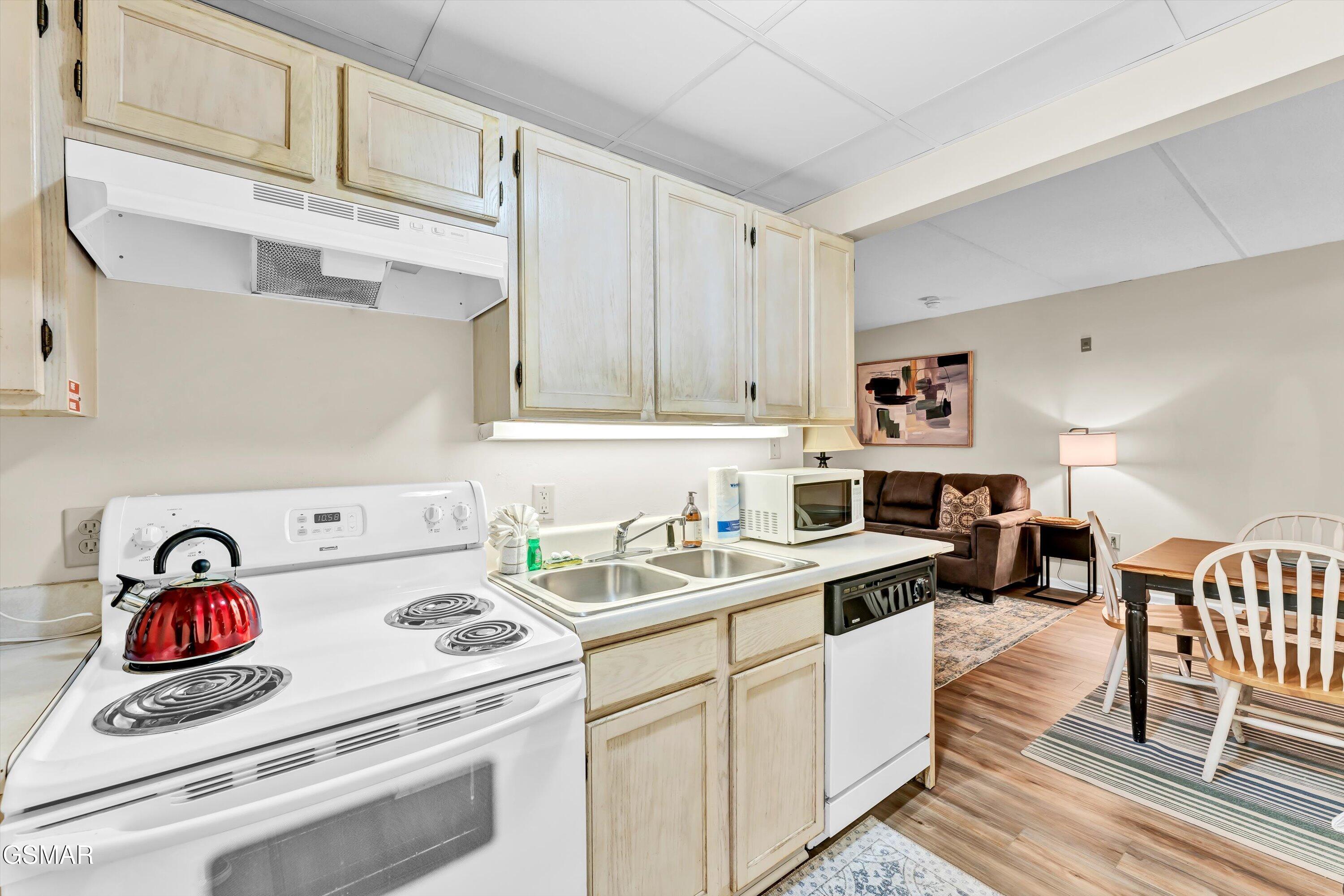 413 Baskins Creek Road Gatlinburg TN 37738