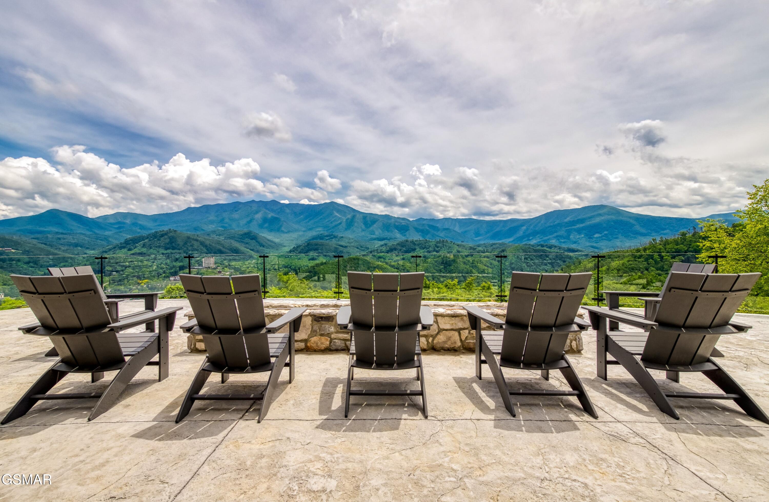 855 Campbell Lead Road Gatlinburg TN 37738