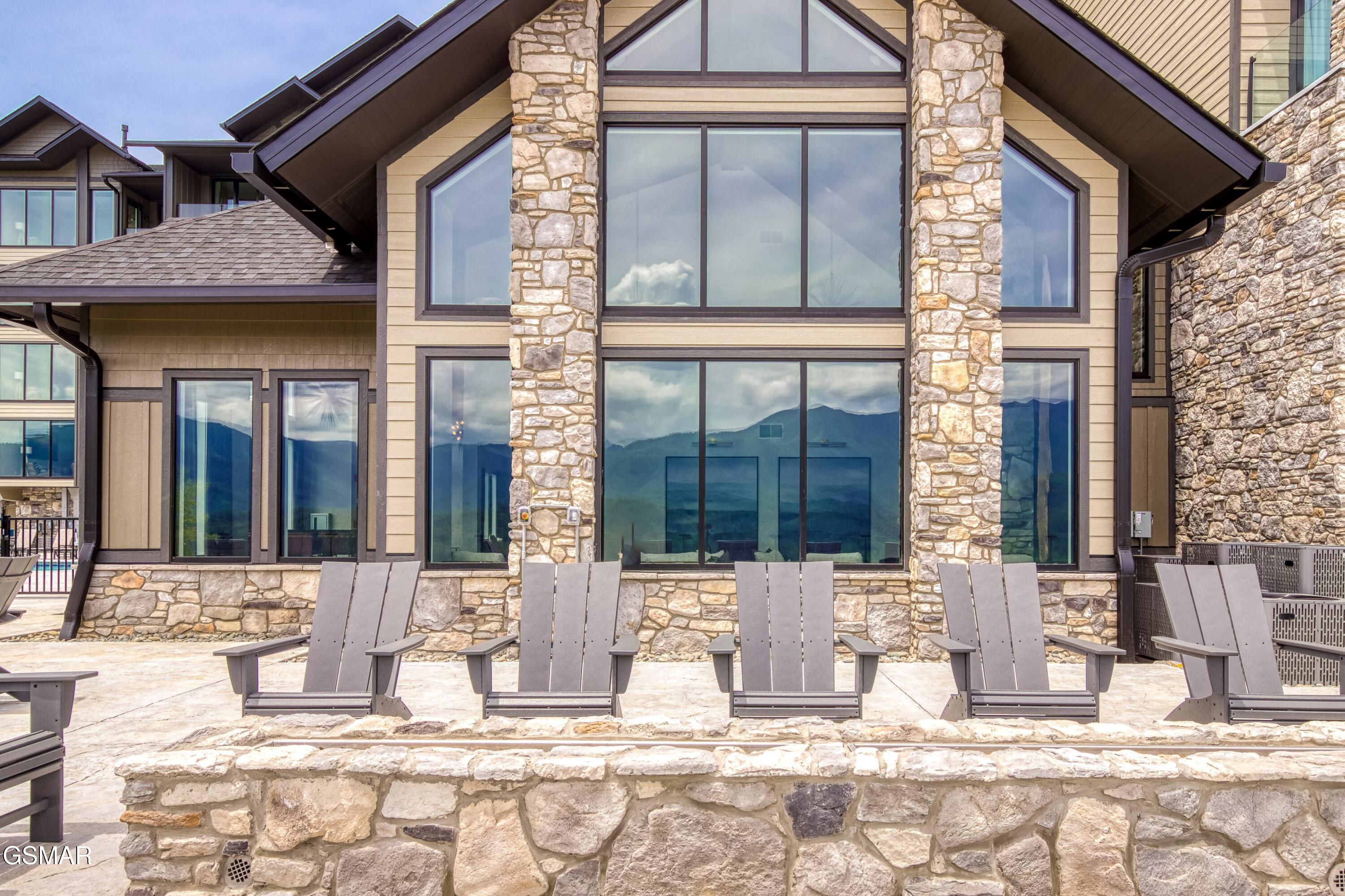 855 Campbell Lead Road Gatlinburg TN 37738