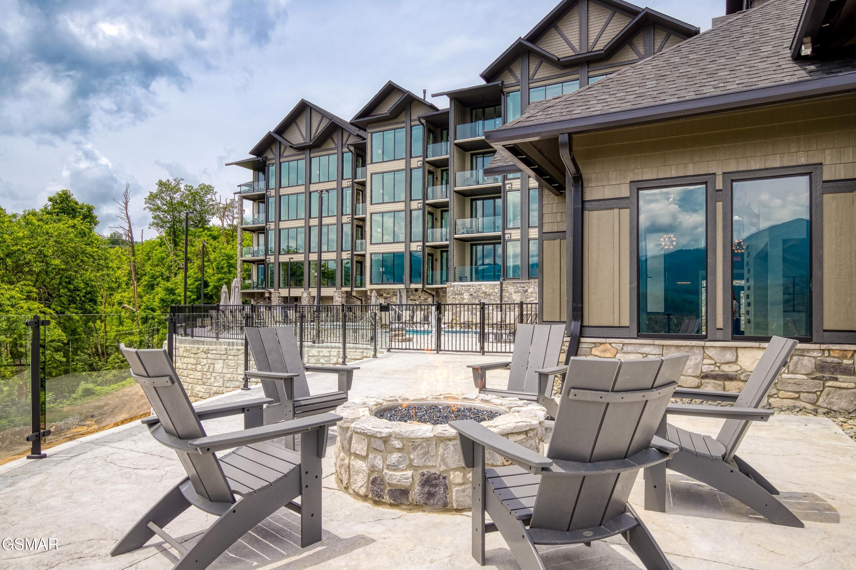 855 Campbell Lead Road Gatlinburg TN 37738