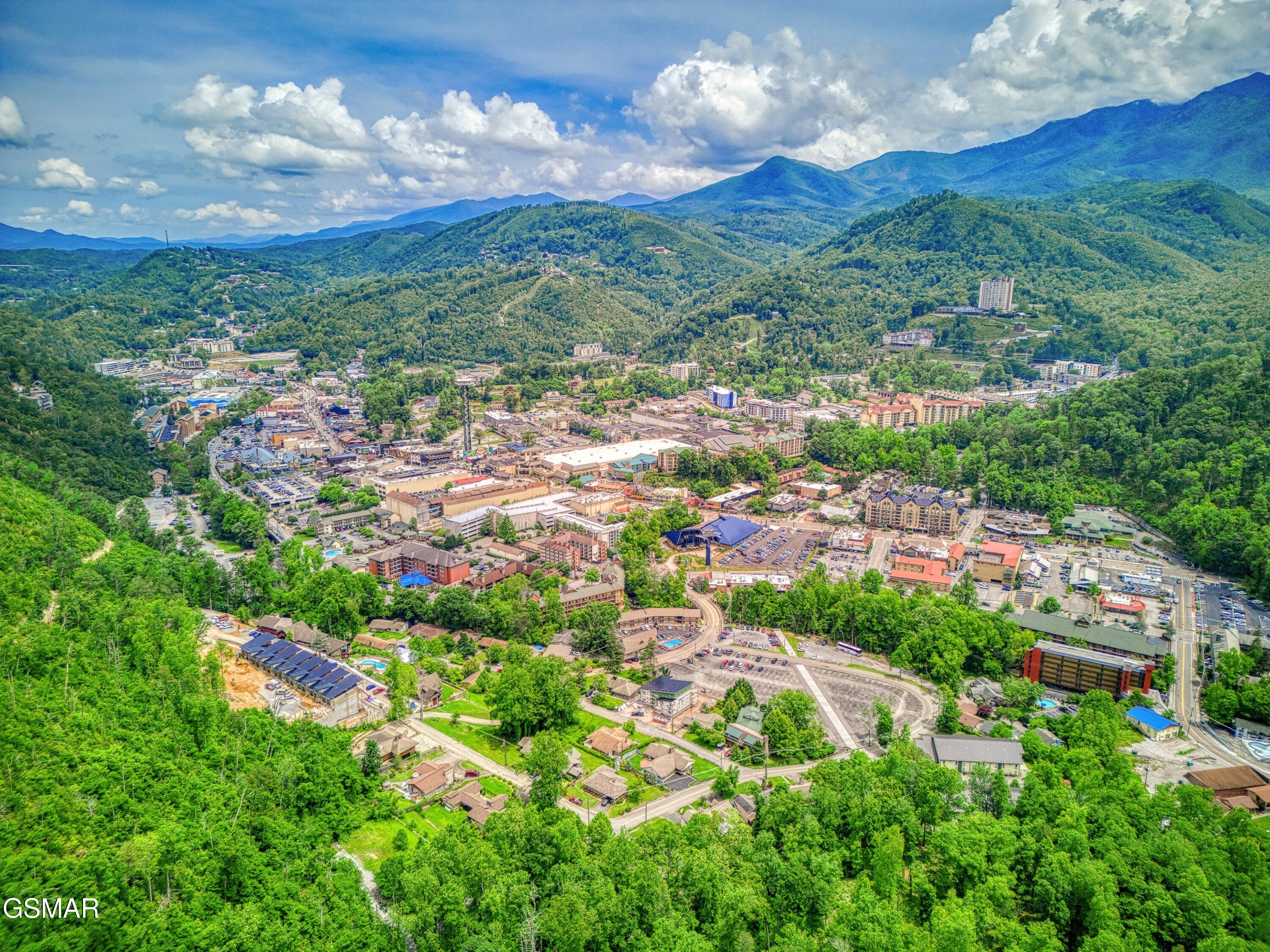 855 Campbell Lead Road Gatlinburg TN 37738