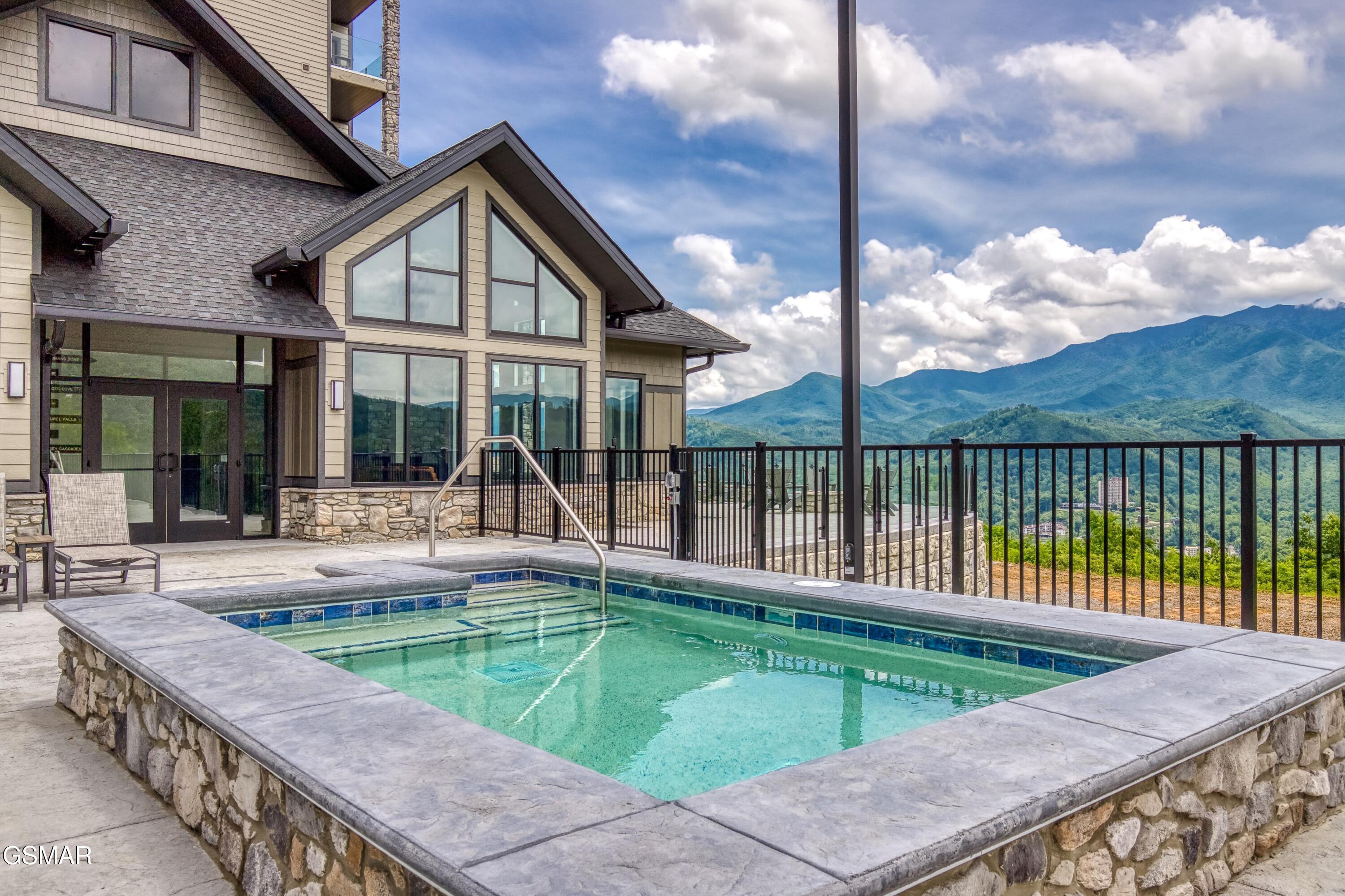 855 Campbell Lead Road Gatlinburg TN 37738