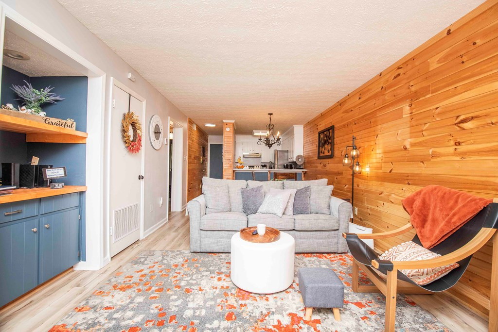 1102 Ski View Drive Gatlinburg TN 33738