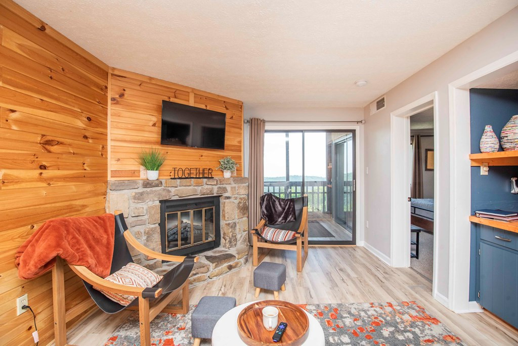 1102 Ski View Drive Gatlinburg TN 33738
