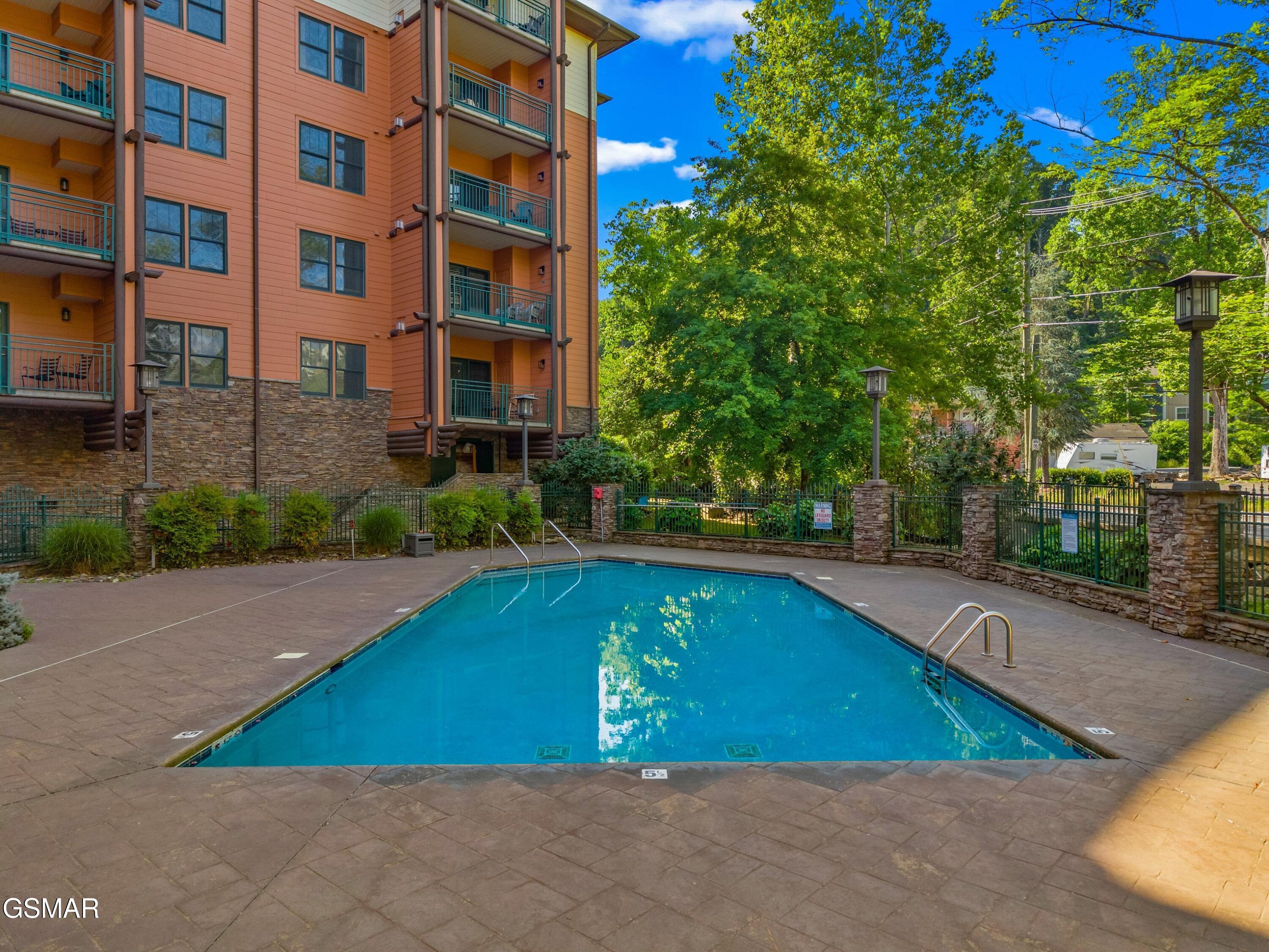 215 Woliss Gatlinburg TN 37738