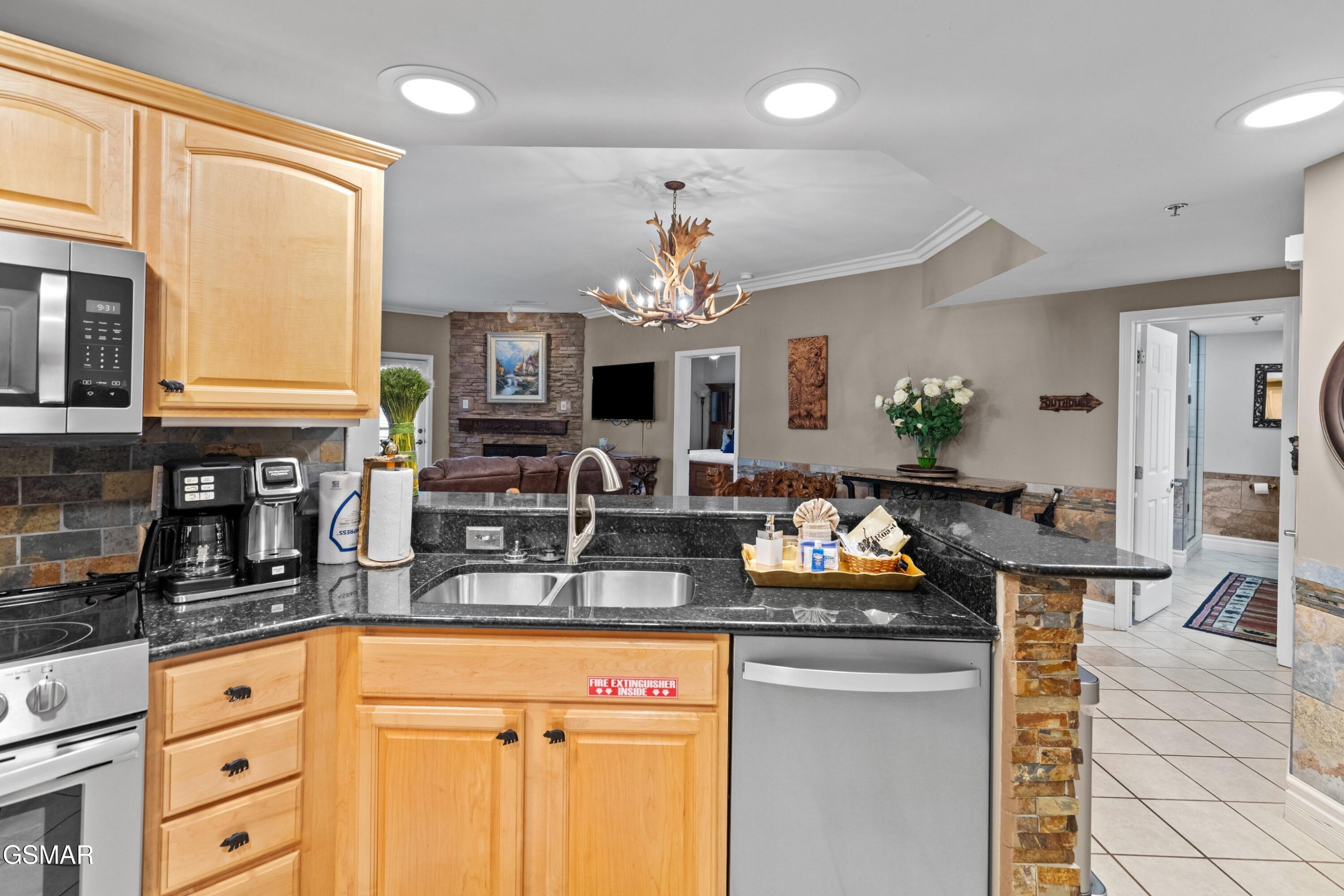215 Woliss Gatlinburg TN 37738