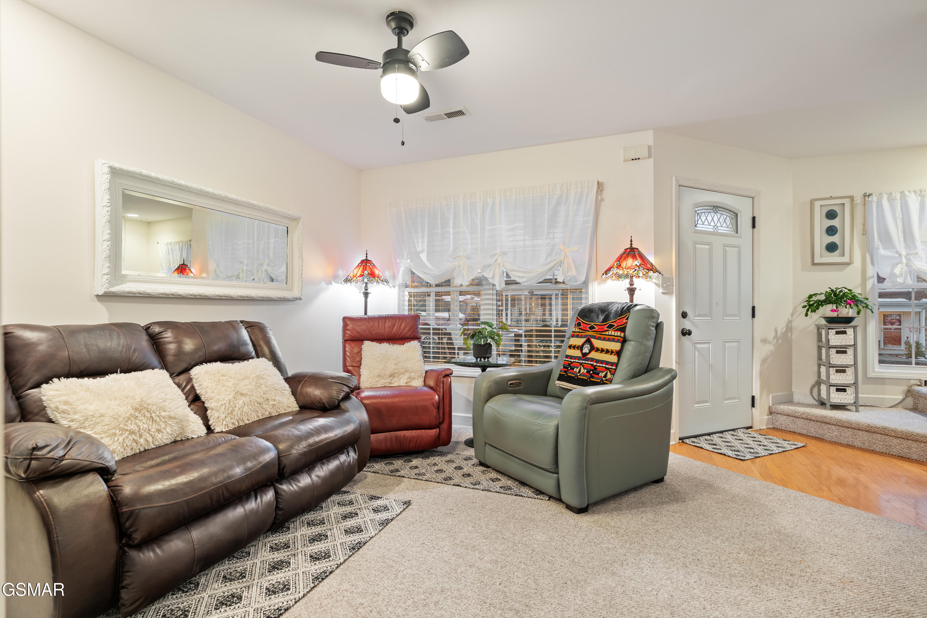 527 Orchard Valley Way Pigeon Forge TN 37862