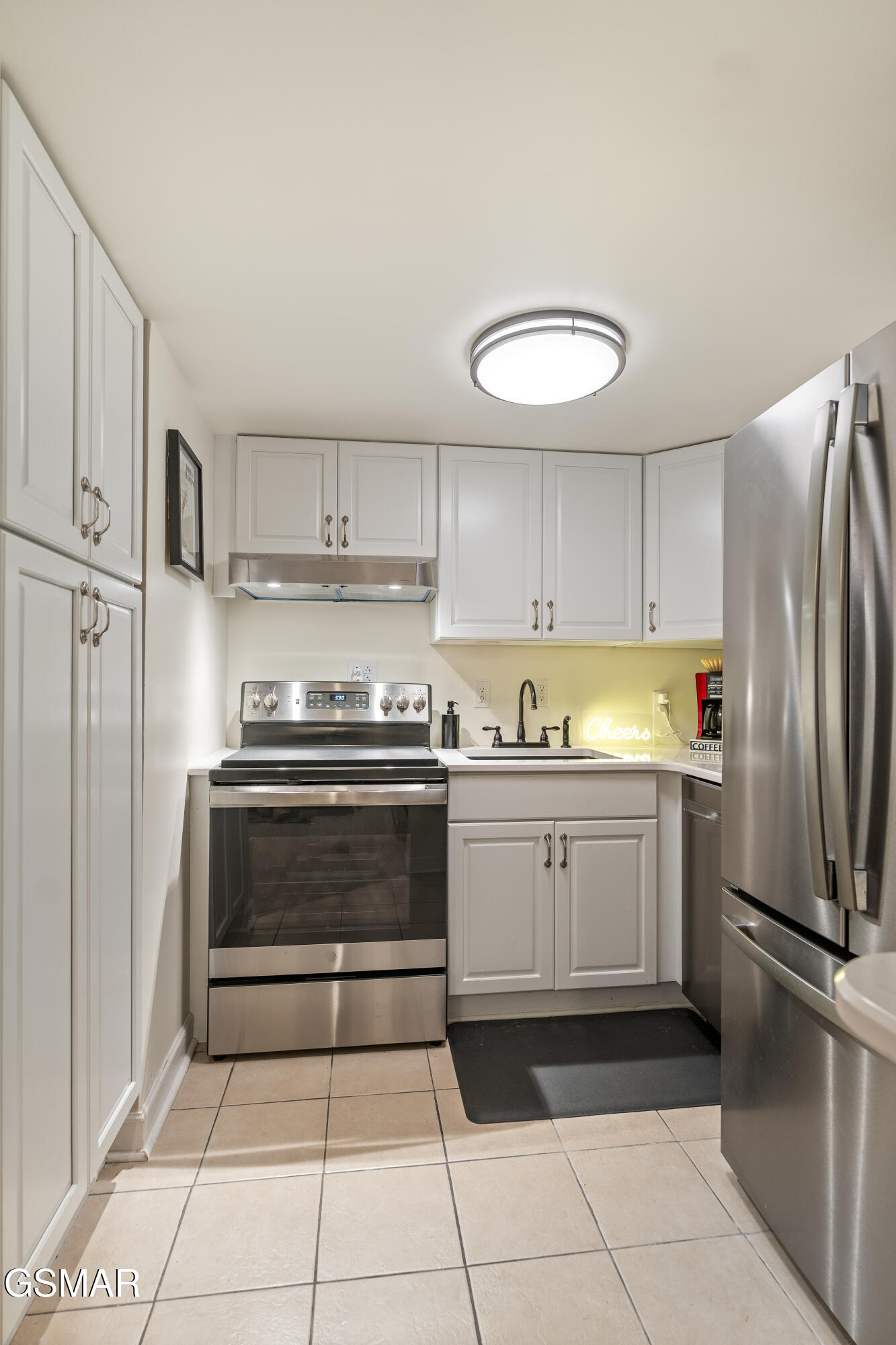 527 Orchard Valley Way Pigeon Forge TN 37862