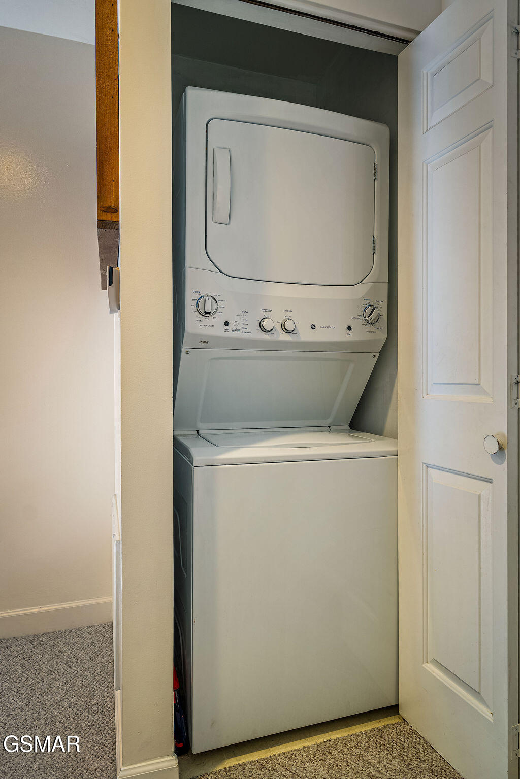 527 Orchard Valley Way Pigeon Forge TN 37862