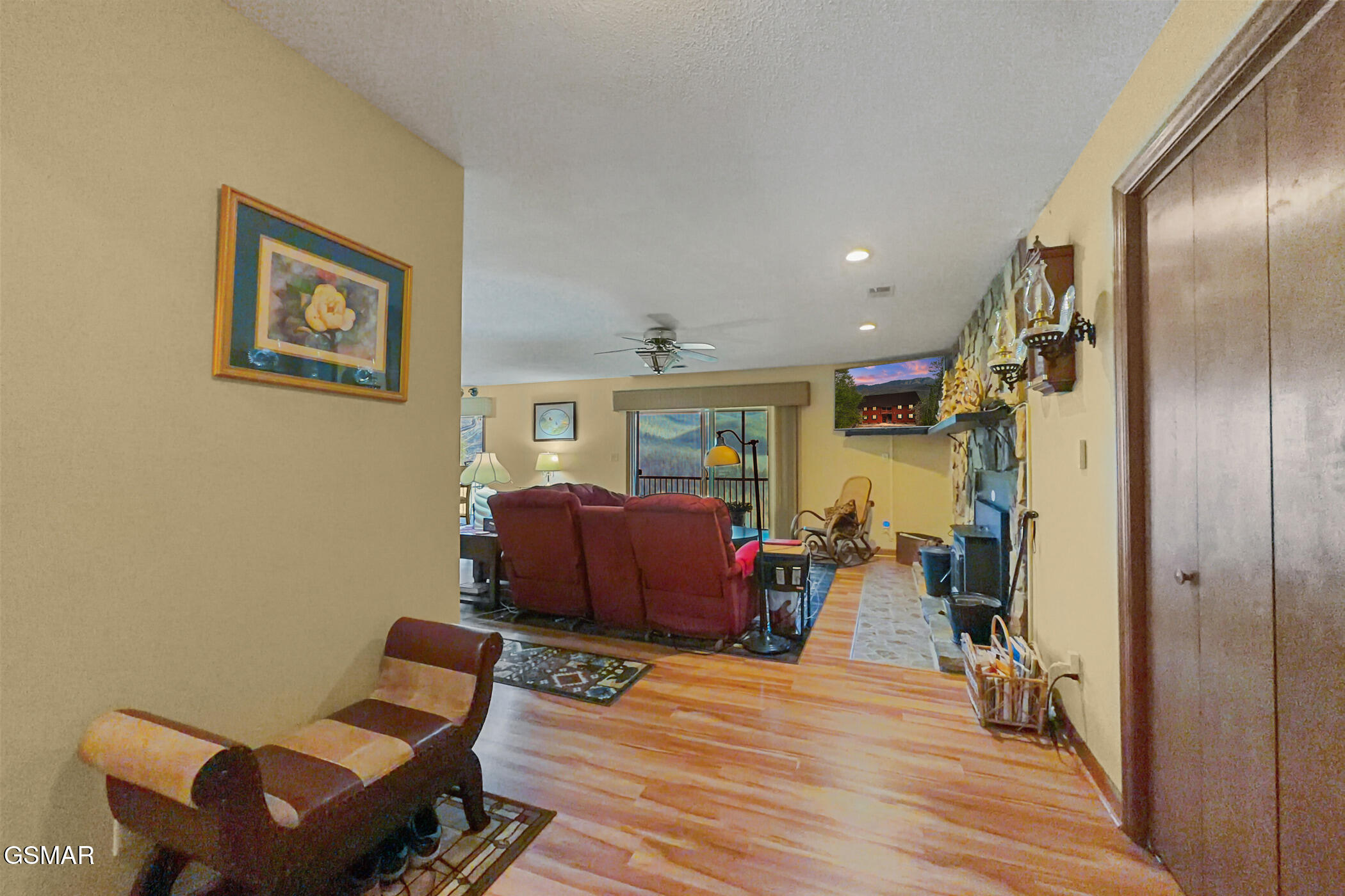 429 Deer Path Lane Gatlinburg TN 37738