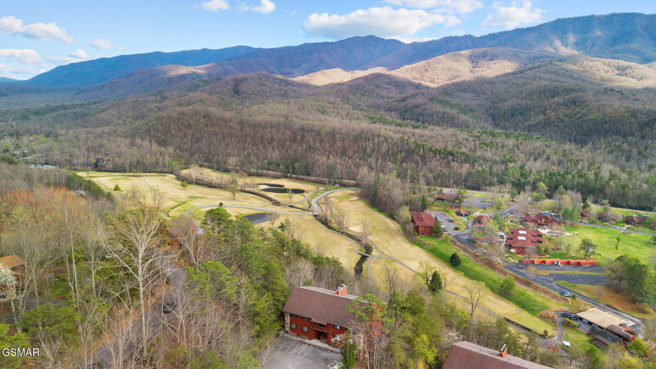 429 Deer Path Lane Gatlinburg TN 37738