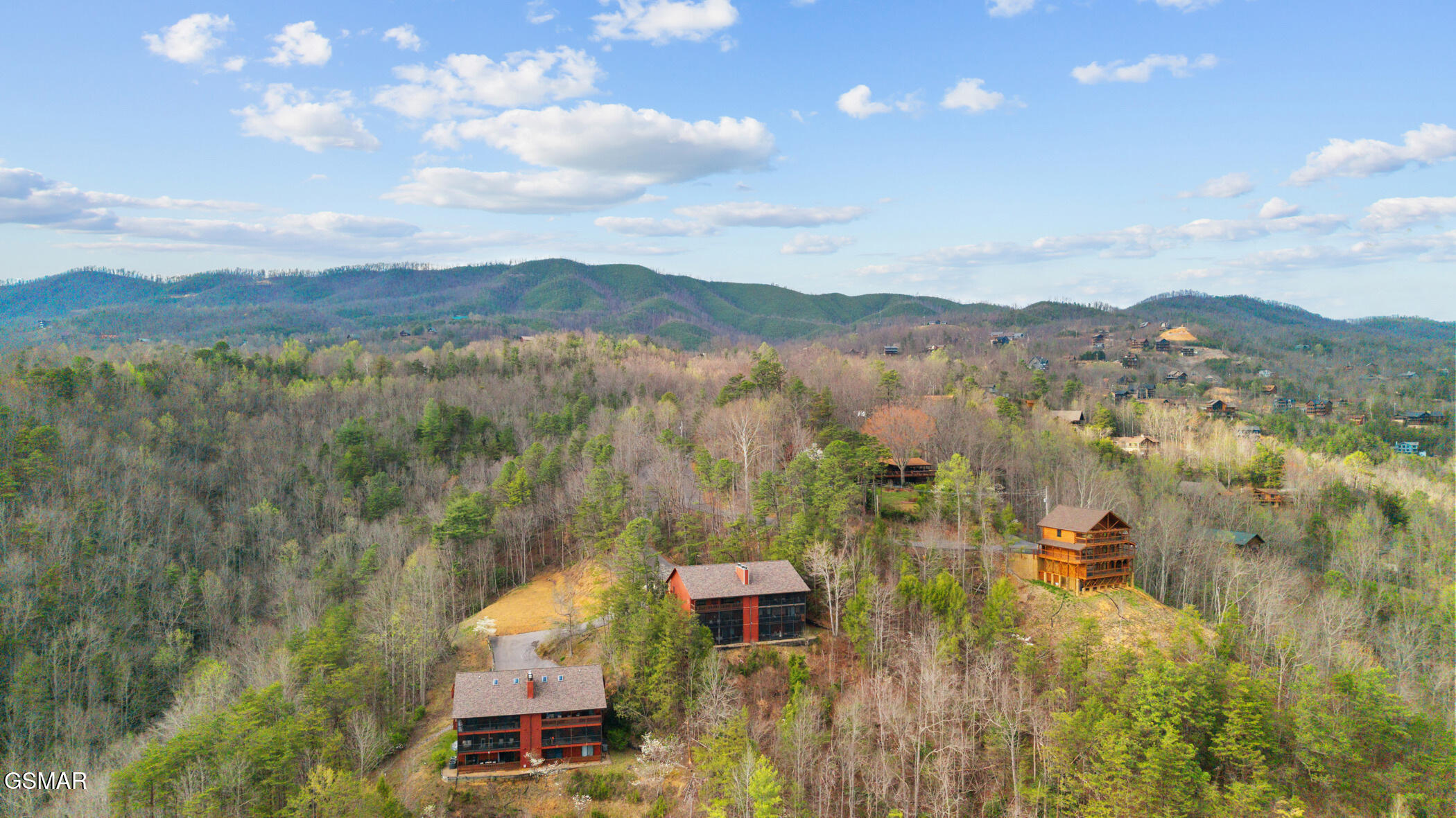 429 Deer Path Lane Gatlinburg TN 37738