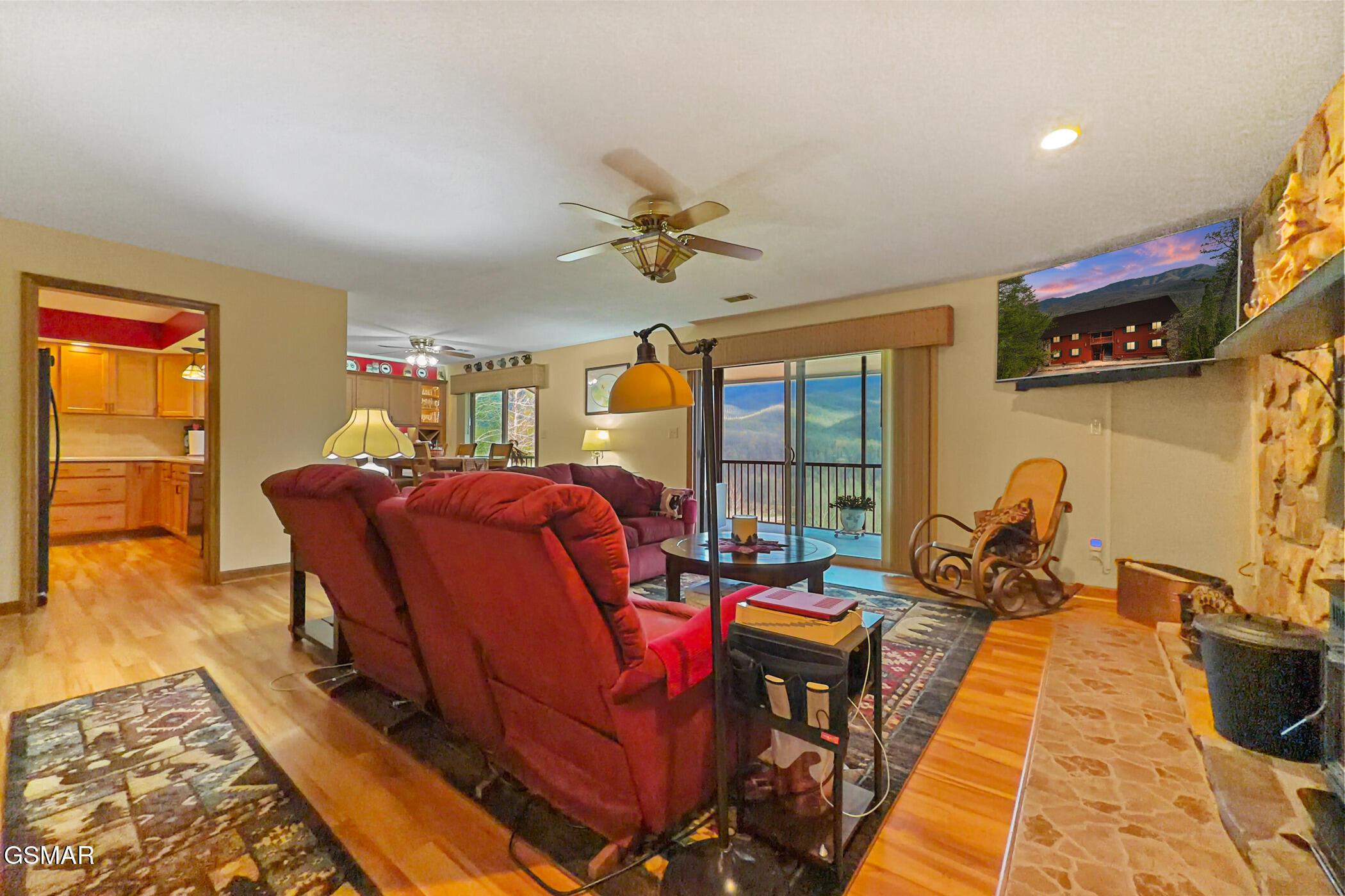 429 Deer Path Lane Gatlinburg TN 37738