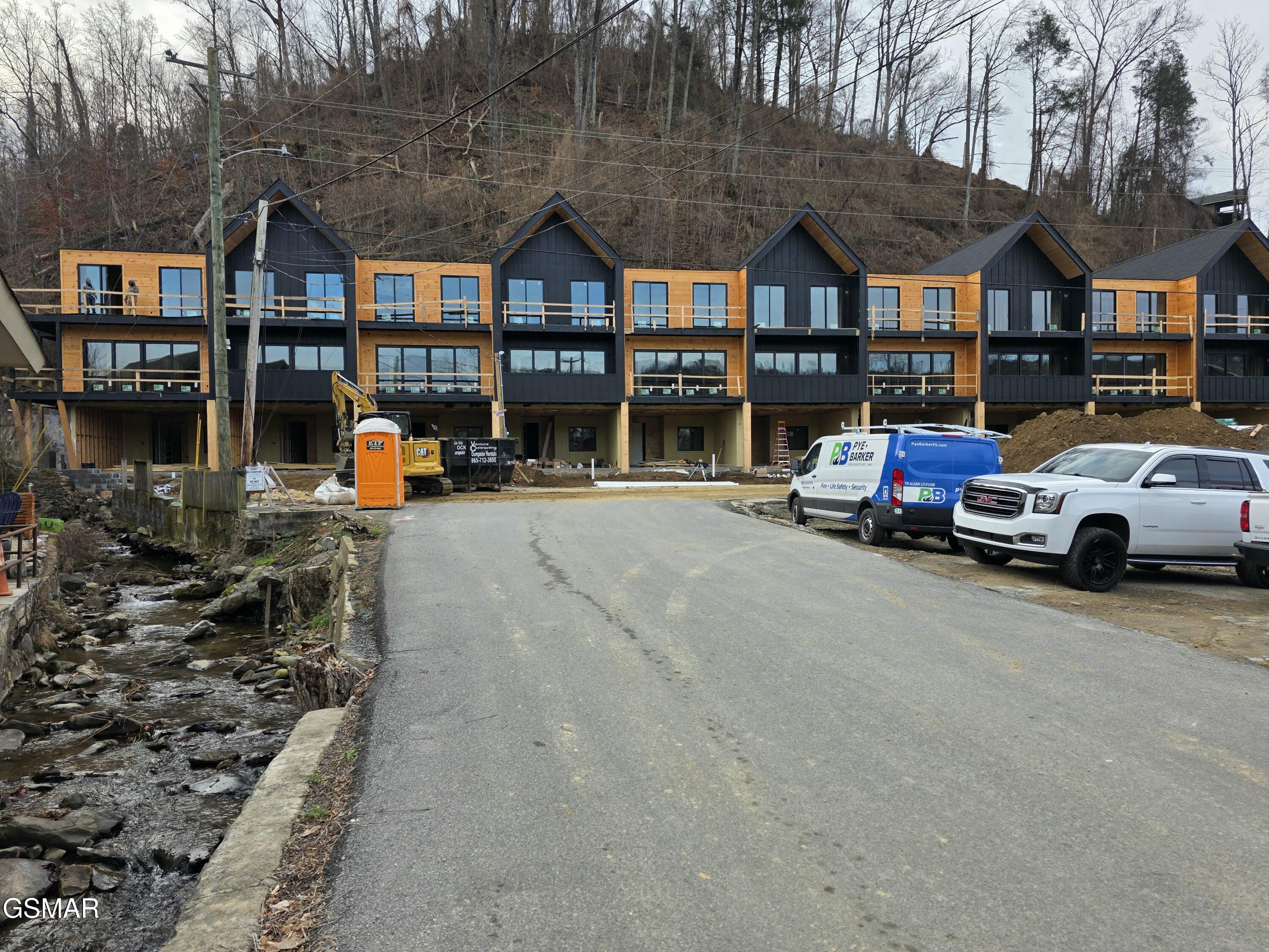 215 Circle Drive Gatlinburg TN 37738