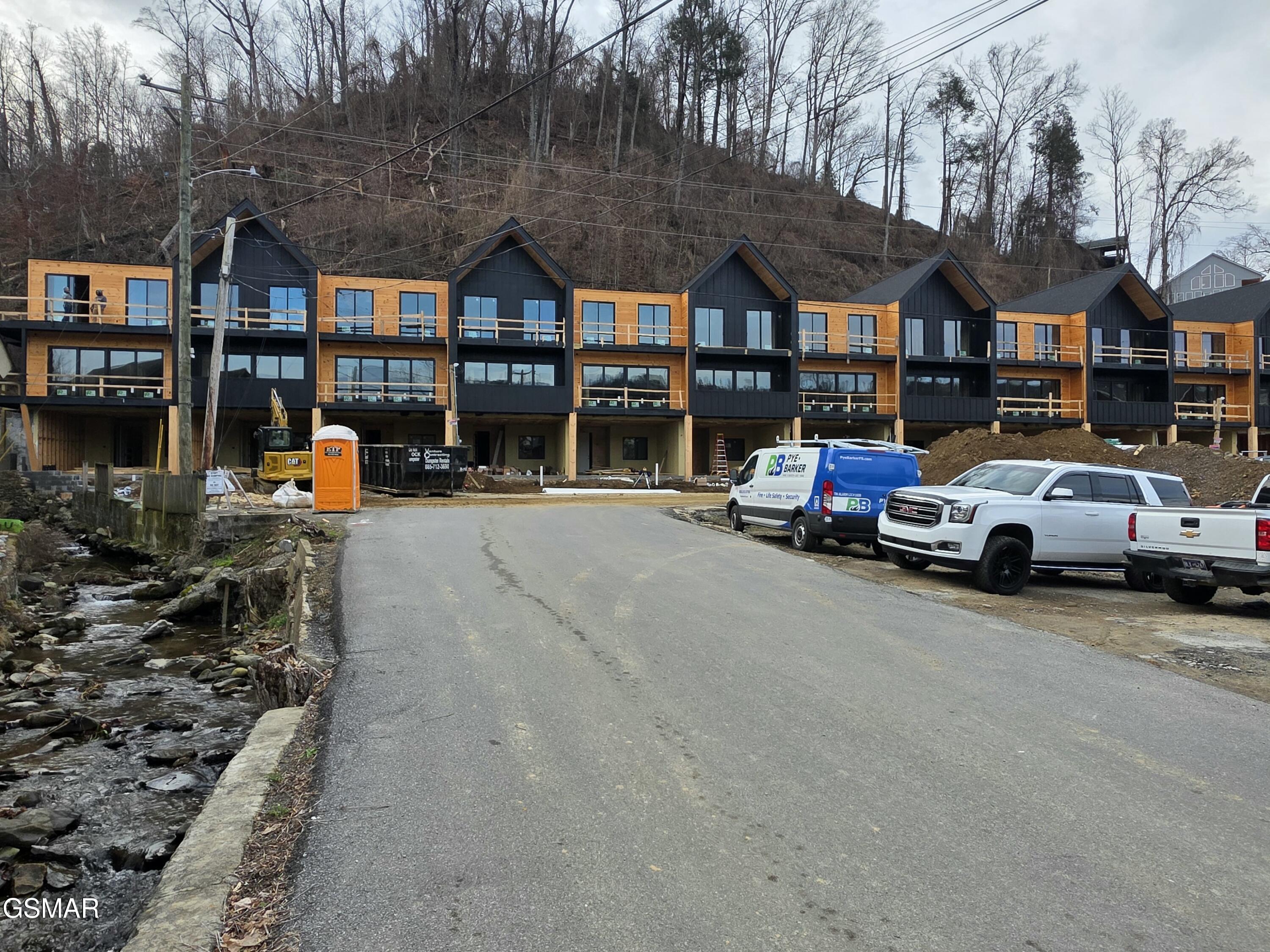 215 Circle Drive Gatlinburg TN 37738