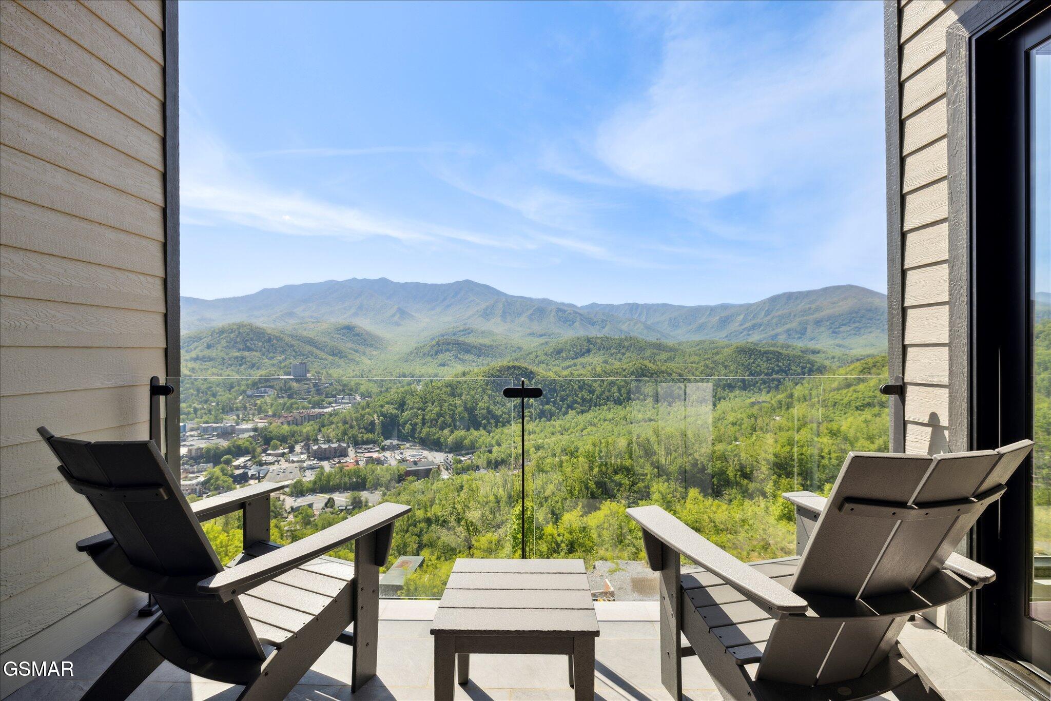 855 Campbell Lead Road Gatlinburg TN 37738