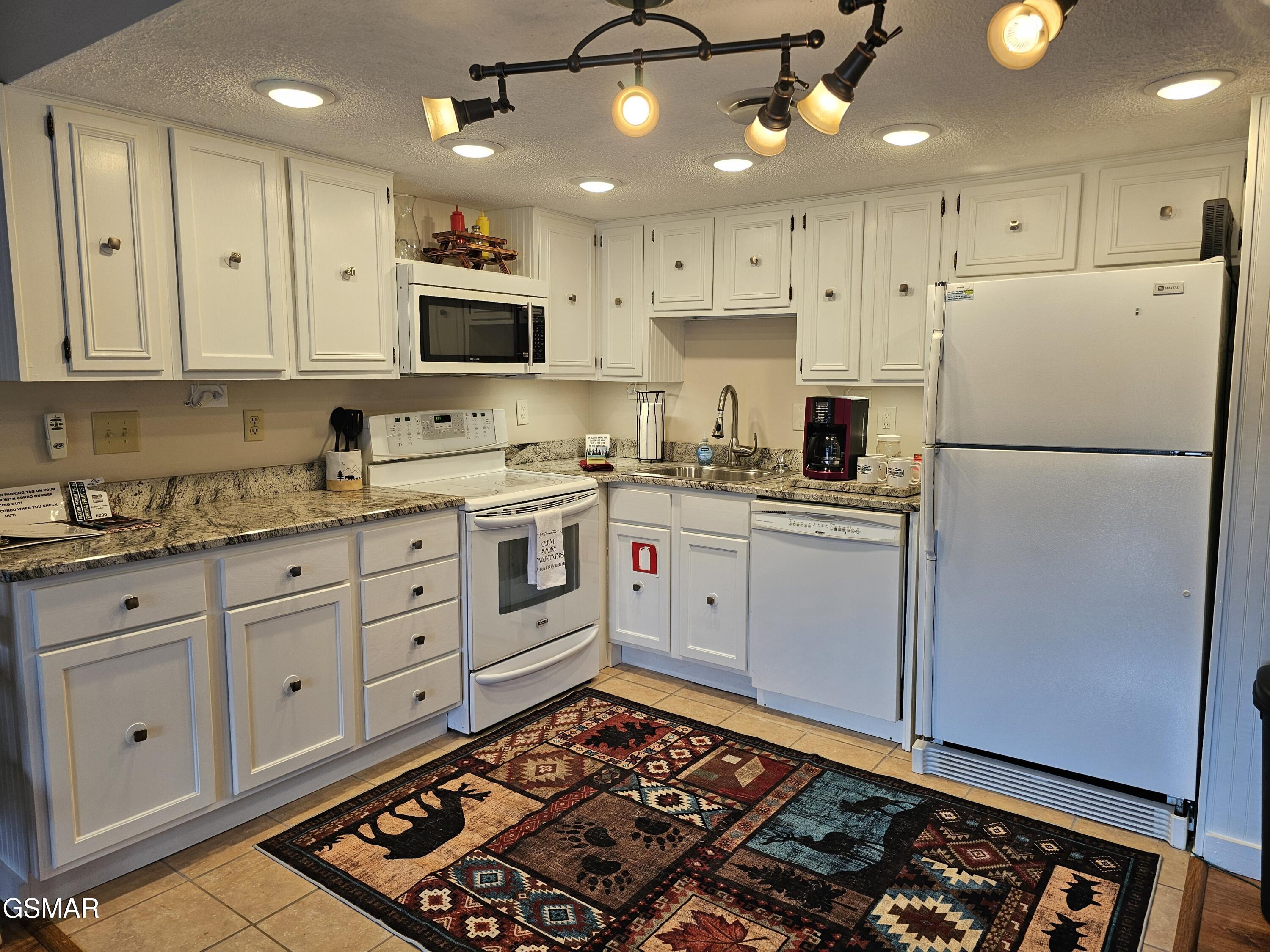 1081 Cove Road Sevierville TN 37876