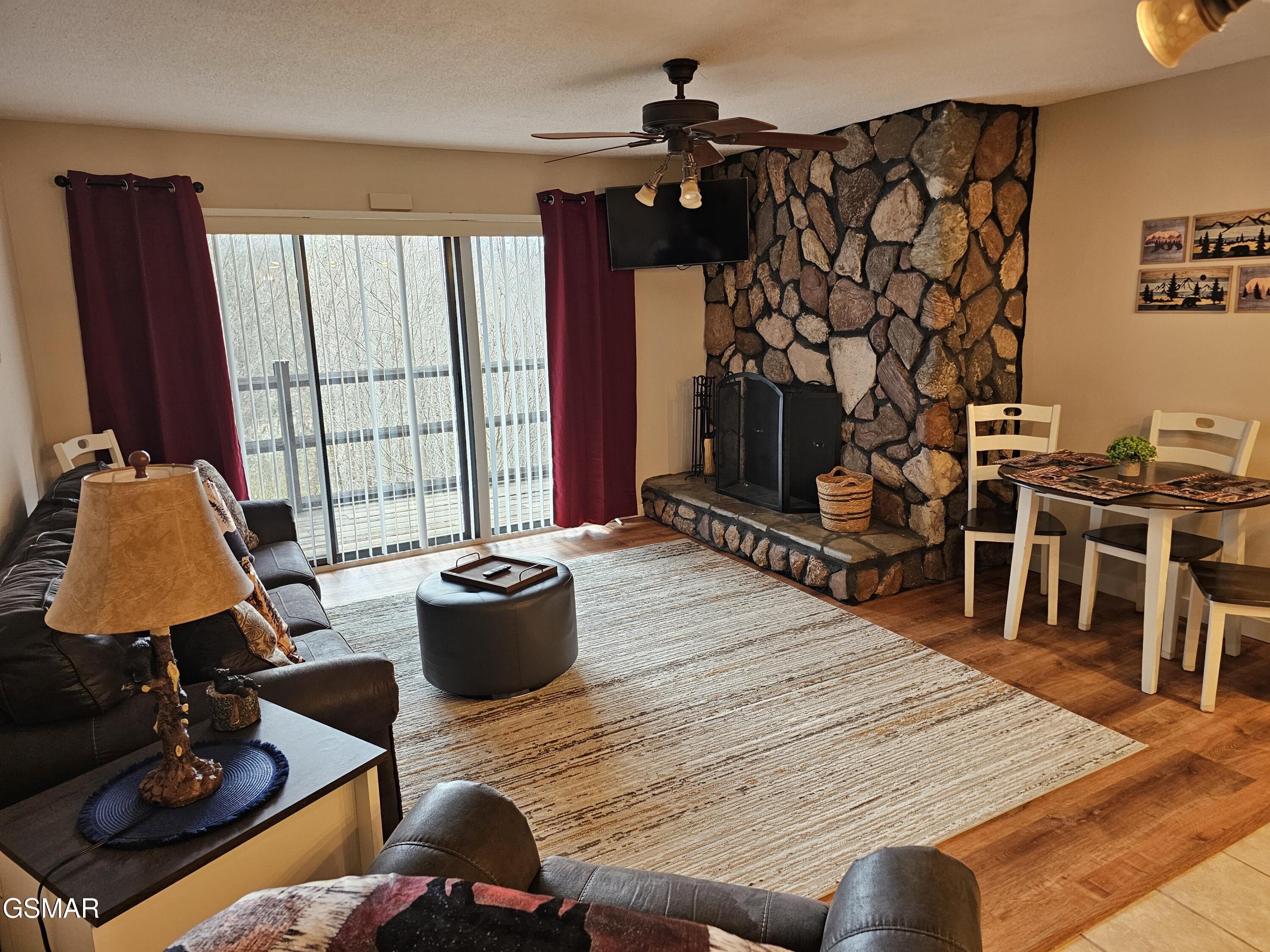 1081 Cove Road Sevierville TN 37876