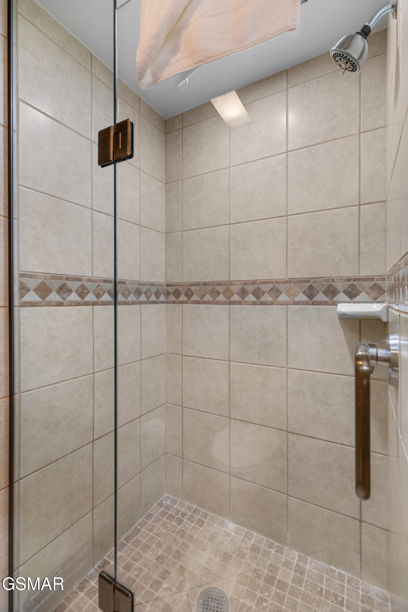 215 Woliss Lane Gatlinburg TN 37738