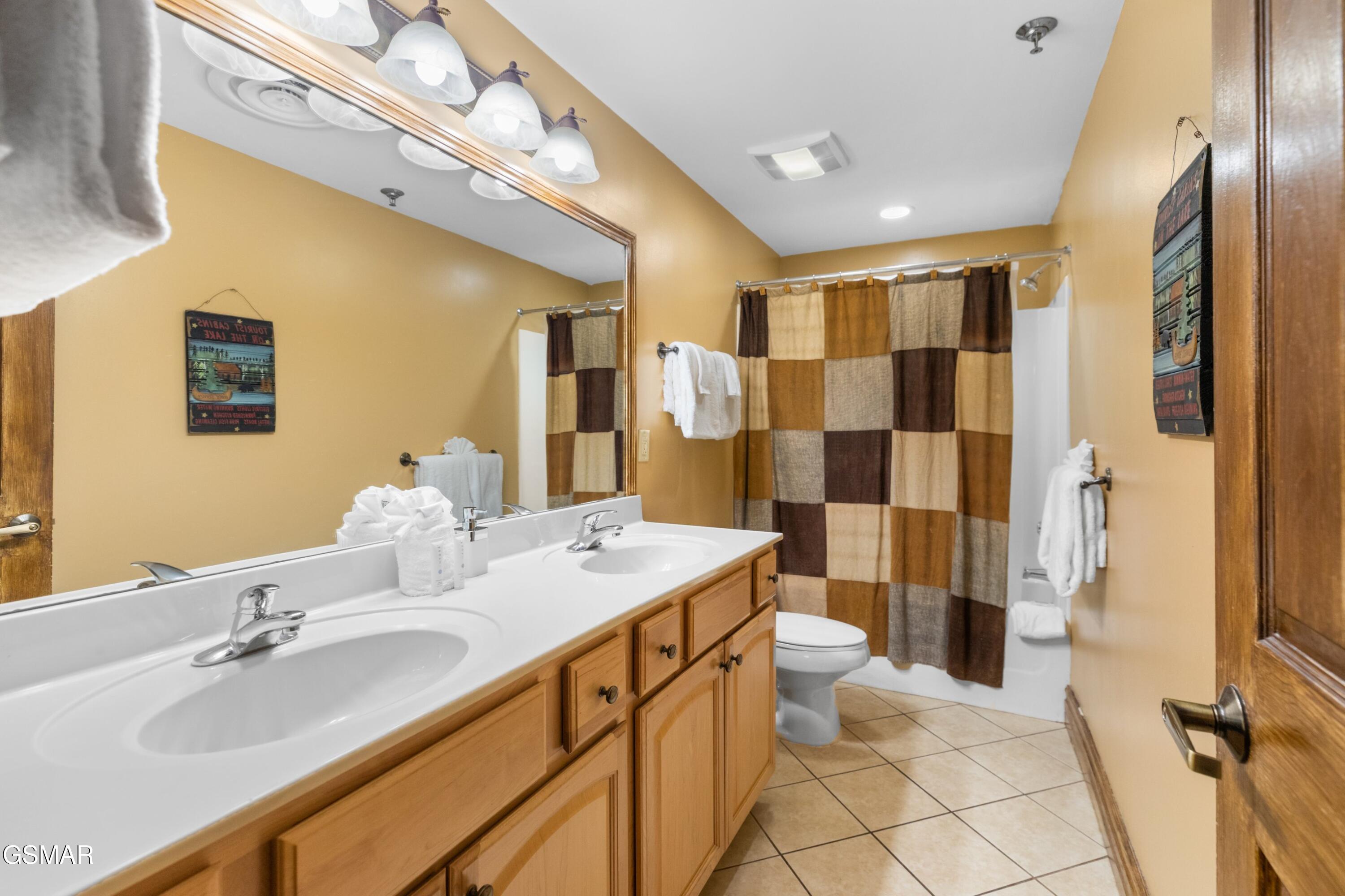 215 Woliss Lane Gatlinburg TN 37738
