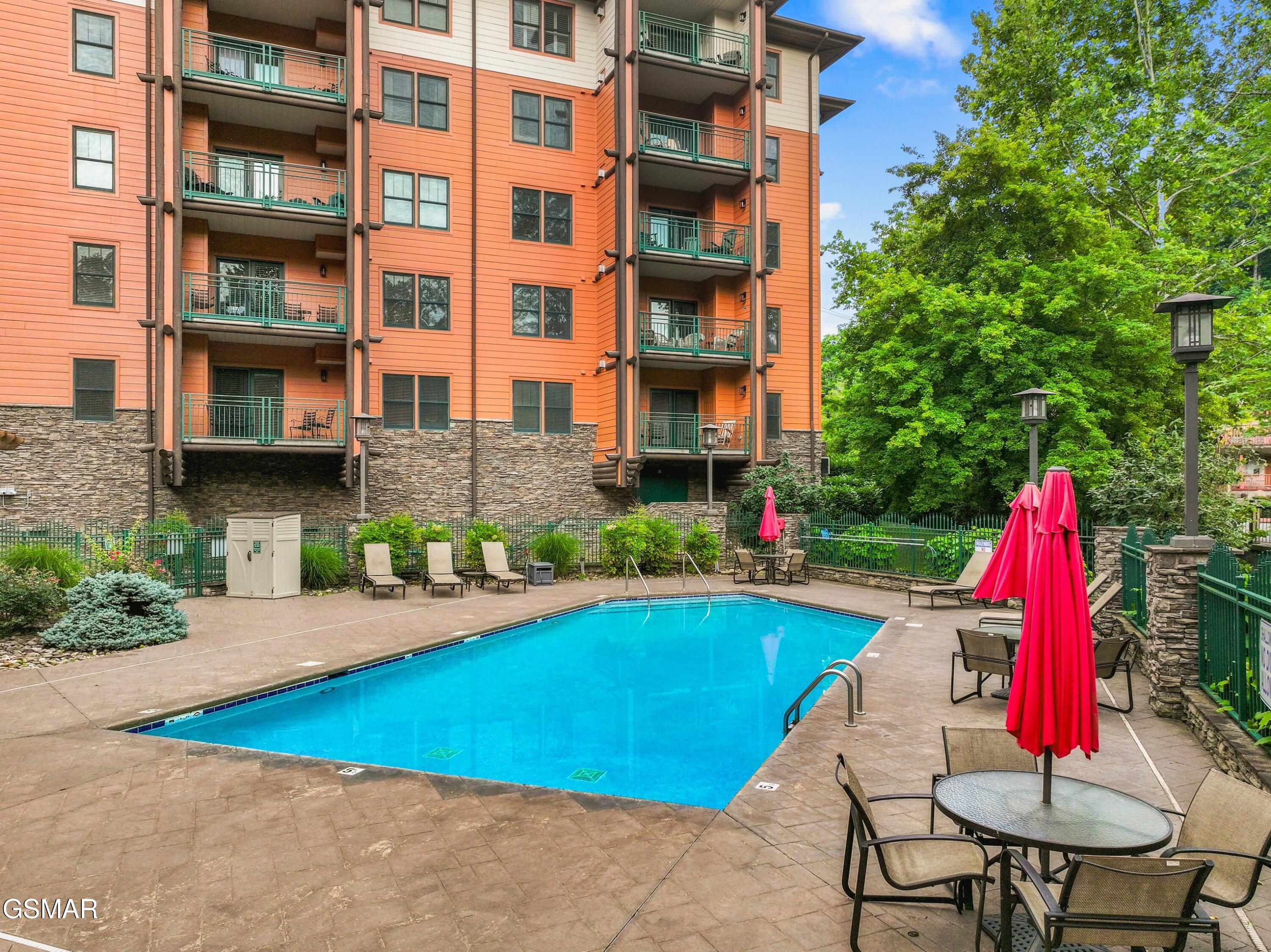 215 Woliss Lane Gatlinburg TN 37738