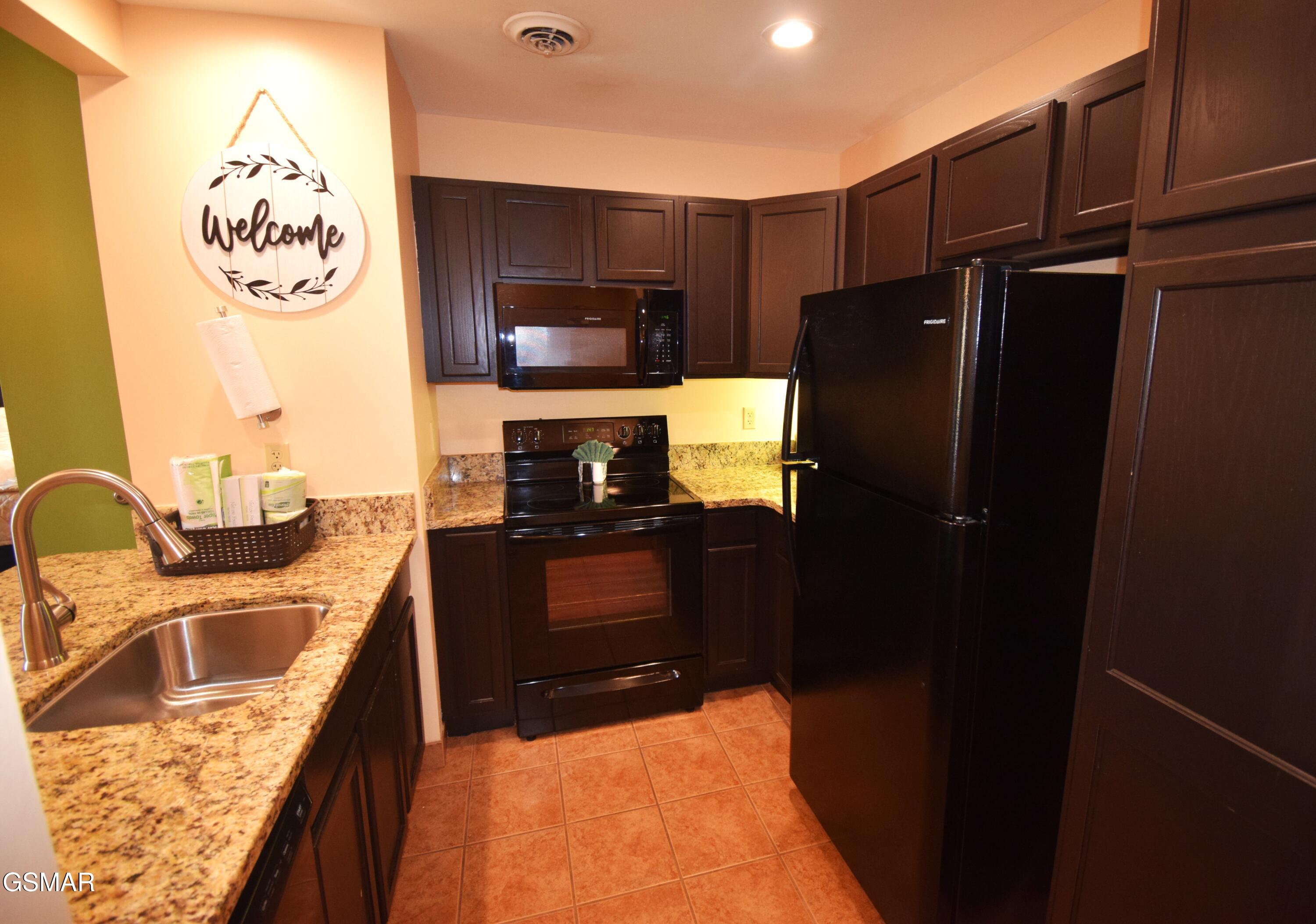 225 Collier Drive Sevierville TN 37862