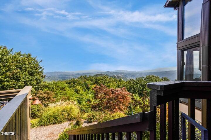 1050 Ski View Drive Gatlinburg TN 37738