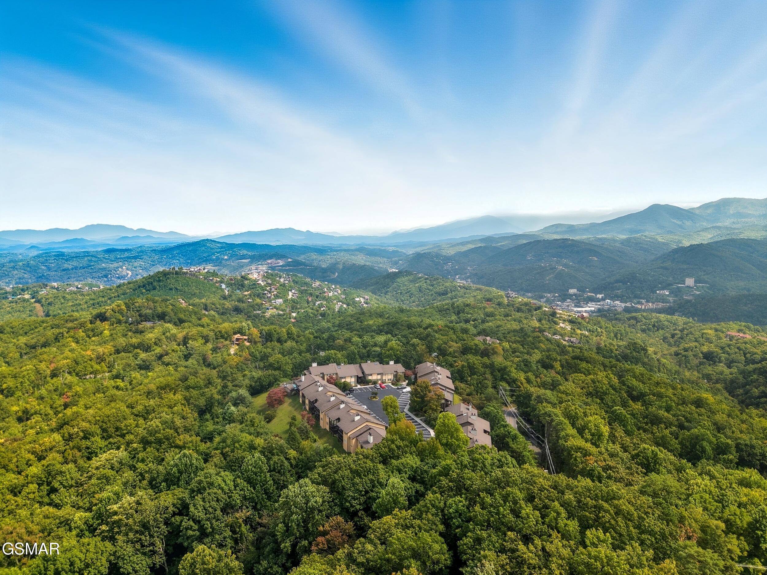 1050 Ski View Drive Gatlinburg TN 37738