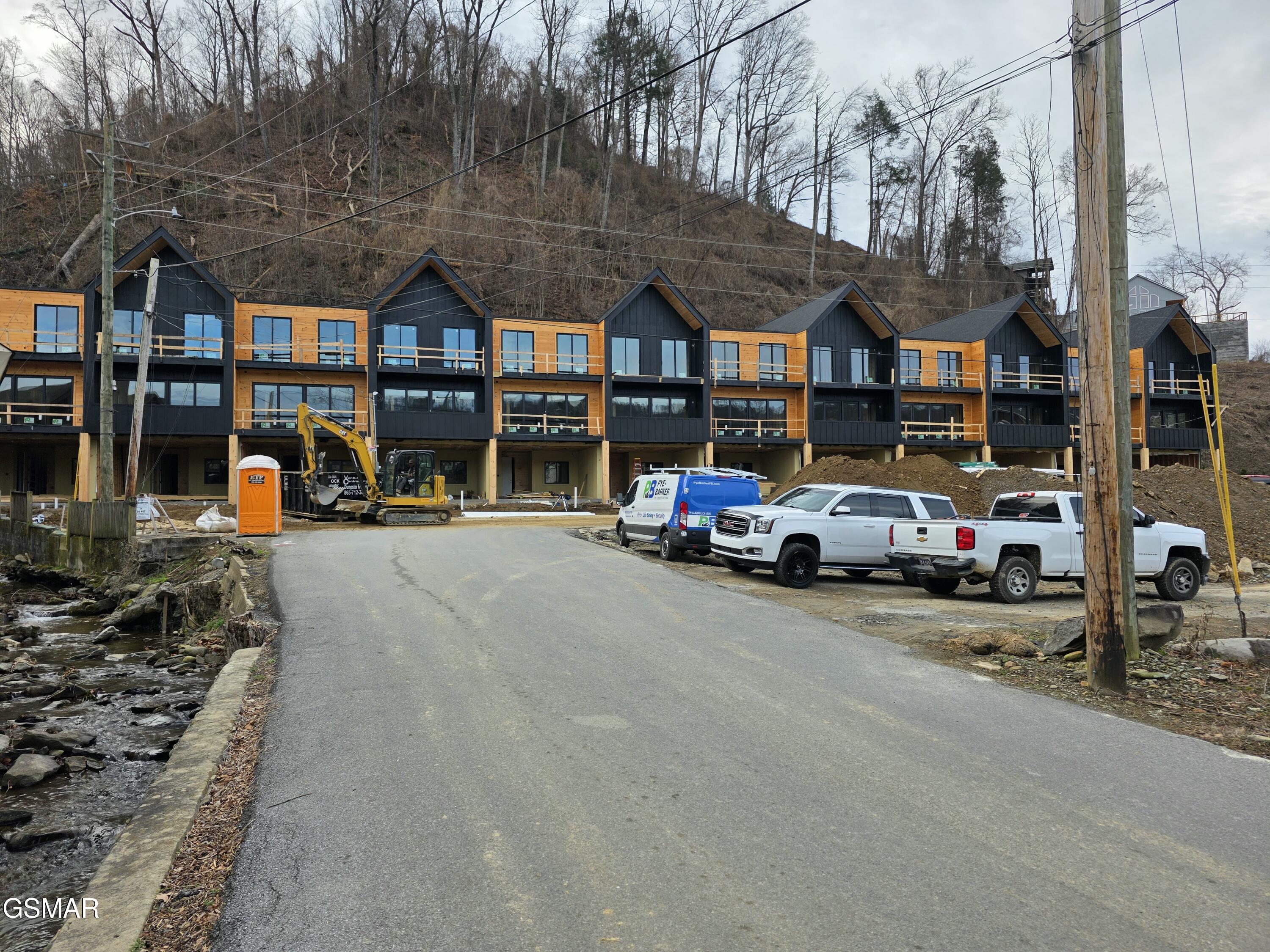 215 Circle Drive Gatlinburg TN 37738