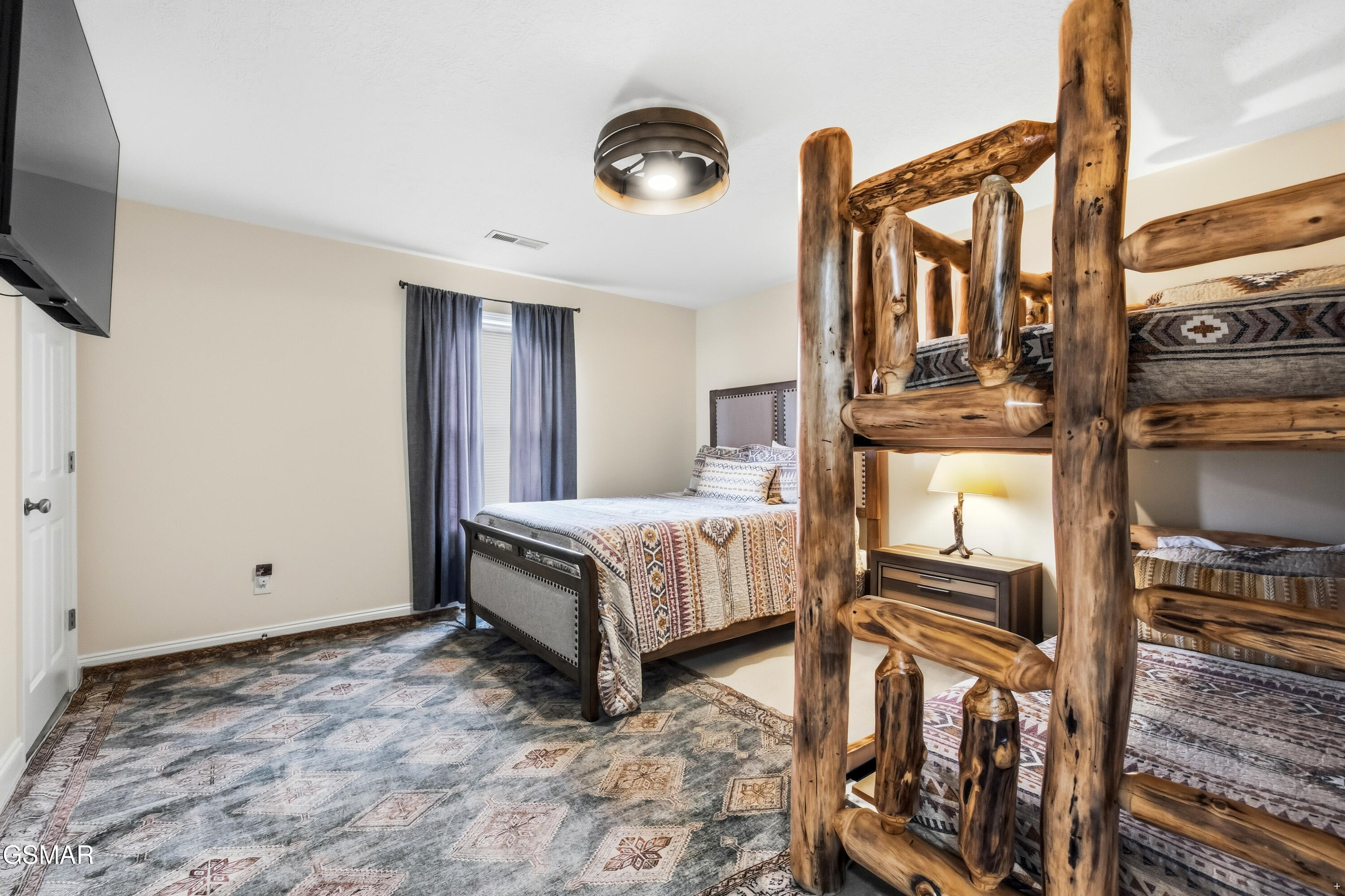 2655 High Valley Drive Pigeon Forge TN 37863