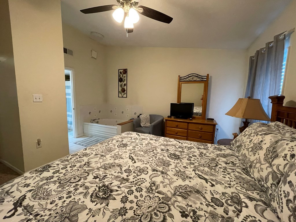 2743 Colonial Drive Pigeon Forge TN 37865