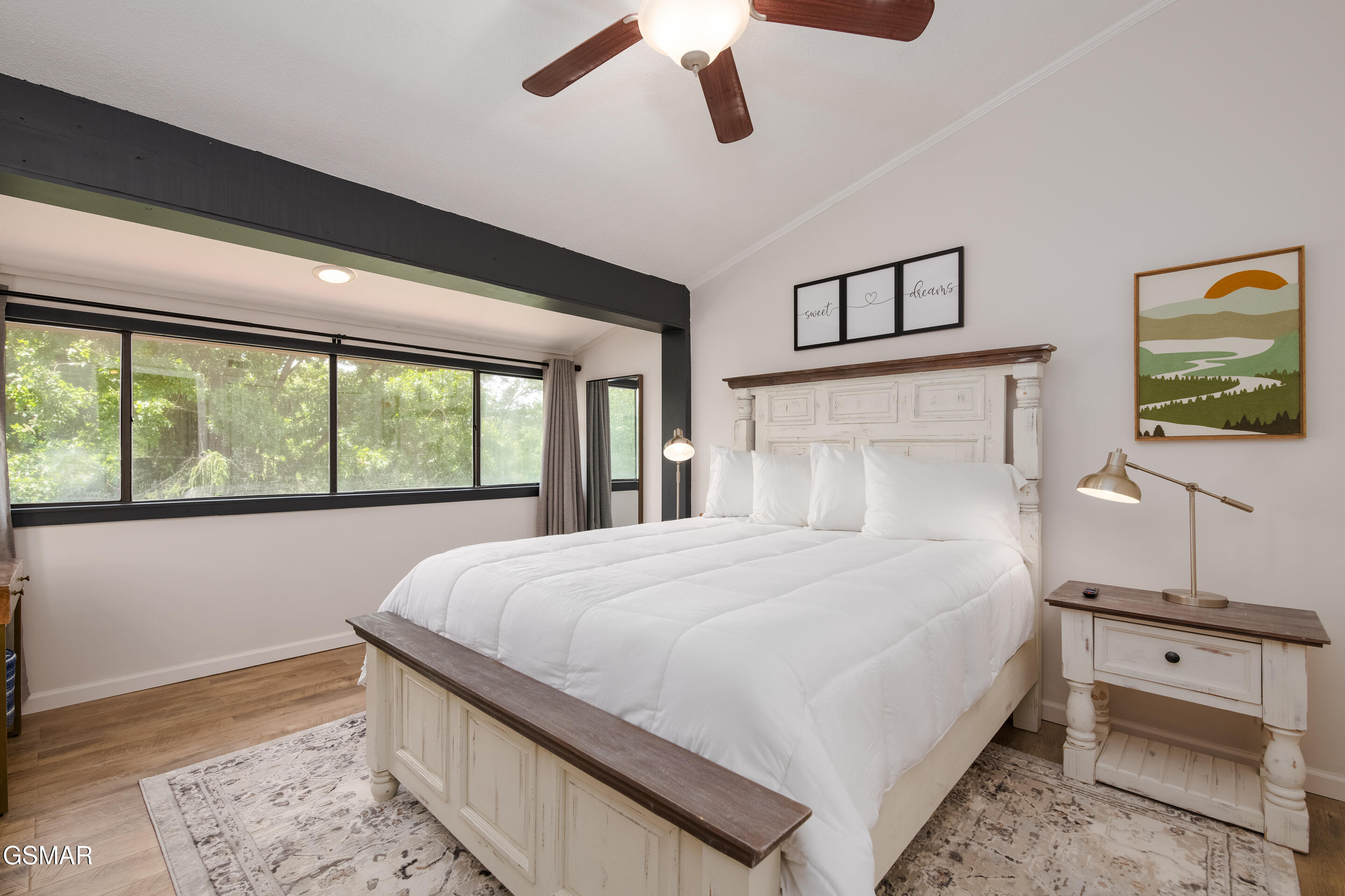 2806 Suncrest Road Pigeon Forge TN 37863