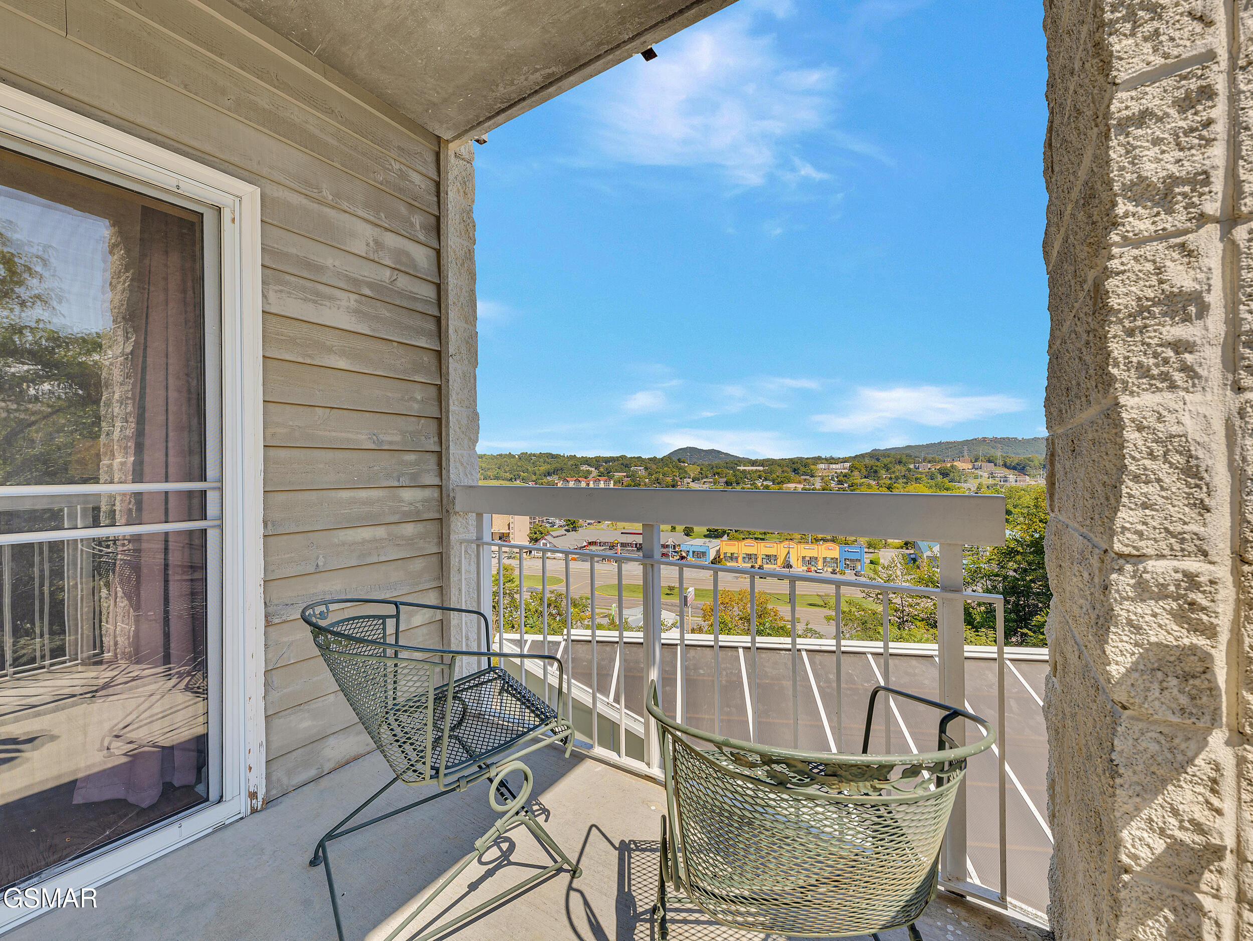 205 Ogle Drive Pigeon Forge TN 37863