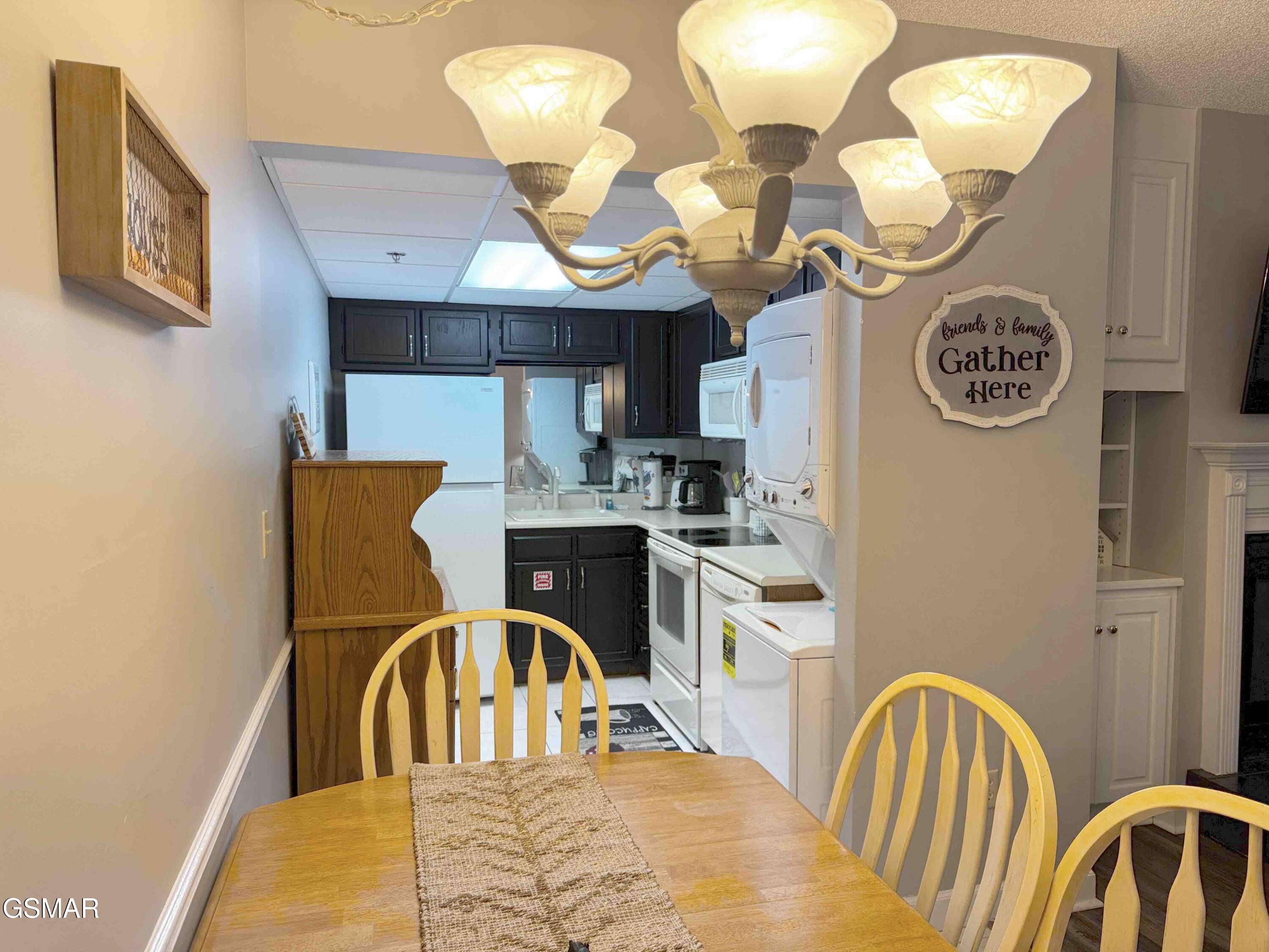 3215 N River Road Pigeon Forge TN 37863