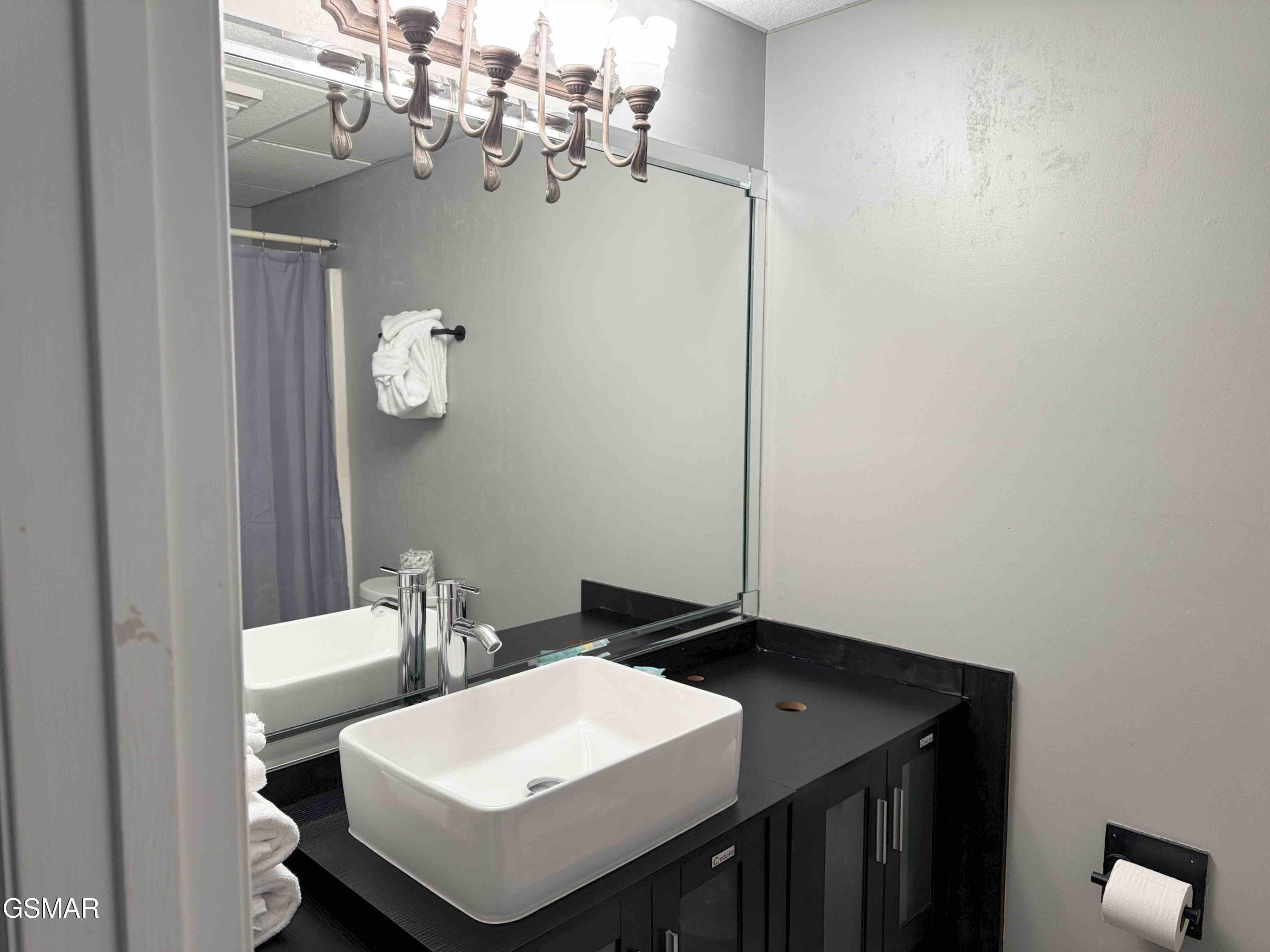 3215 N River Road Pigeon Forge TN 37863