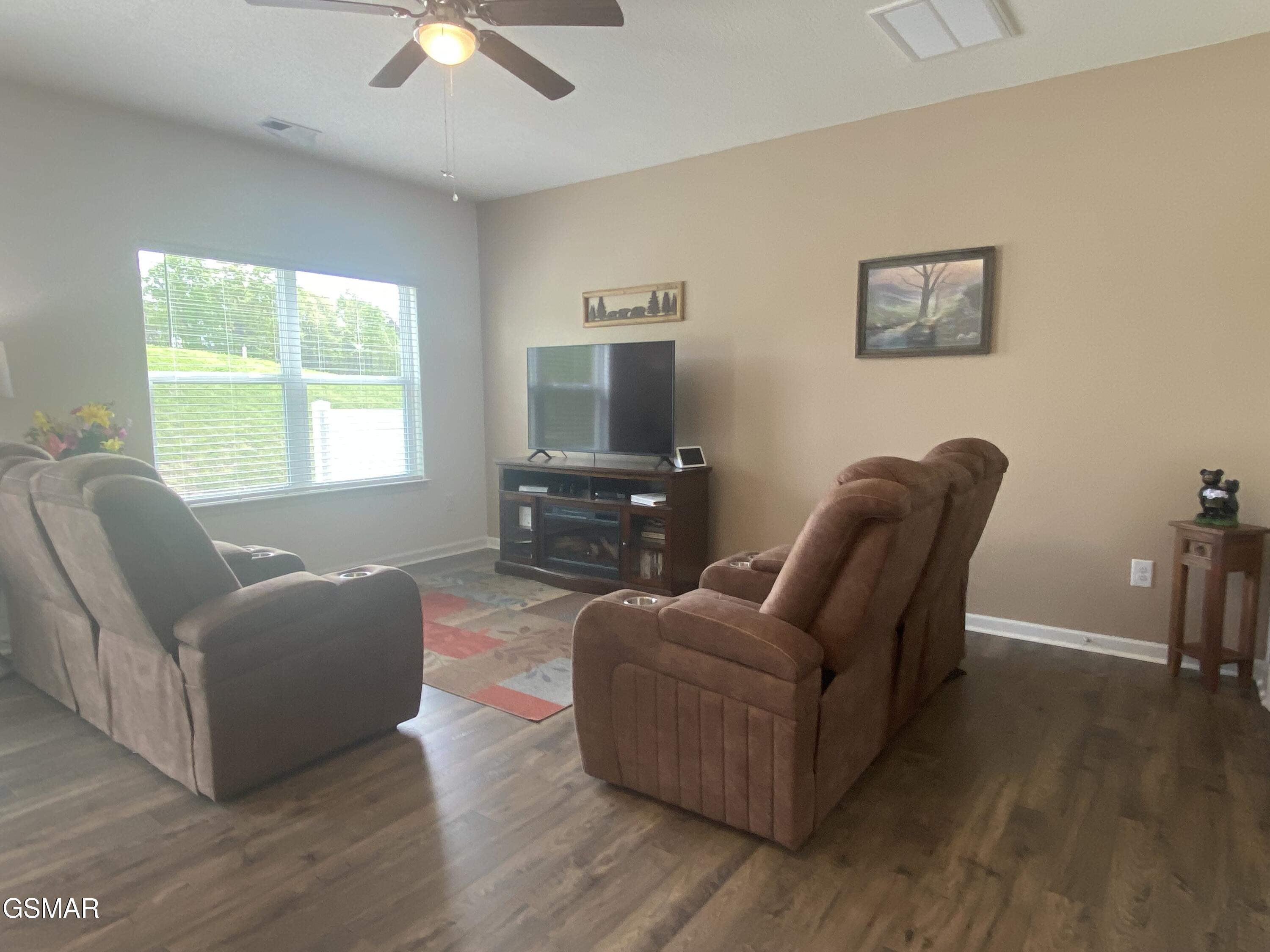 3466 Tyee Crossing Way Sevierville TN 37764