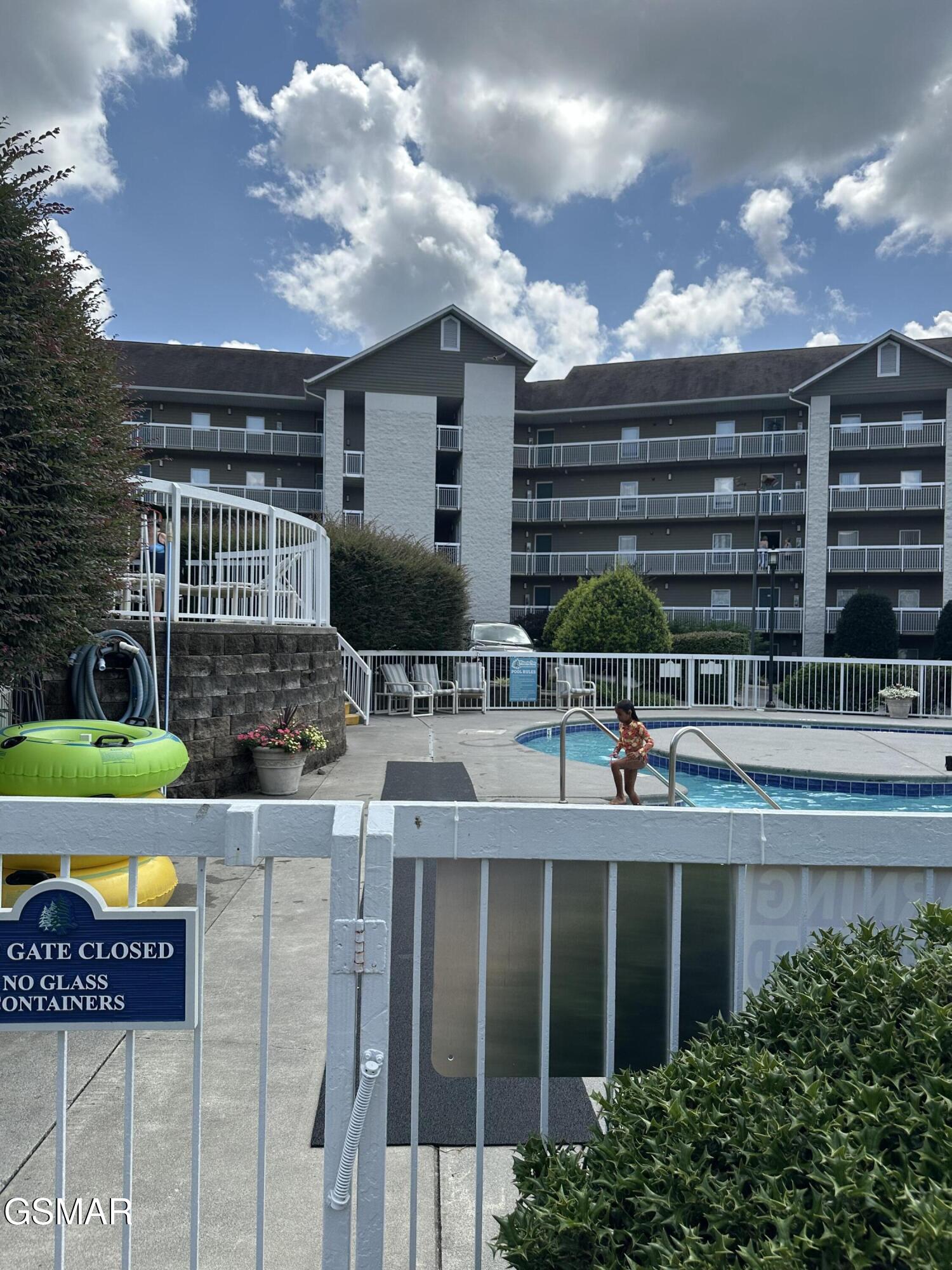 205 Ogle Drive Pigeon Forge TN 37863