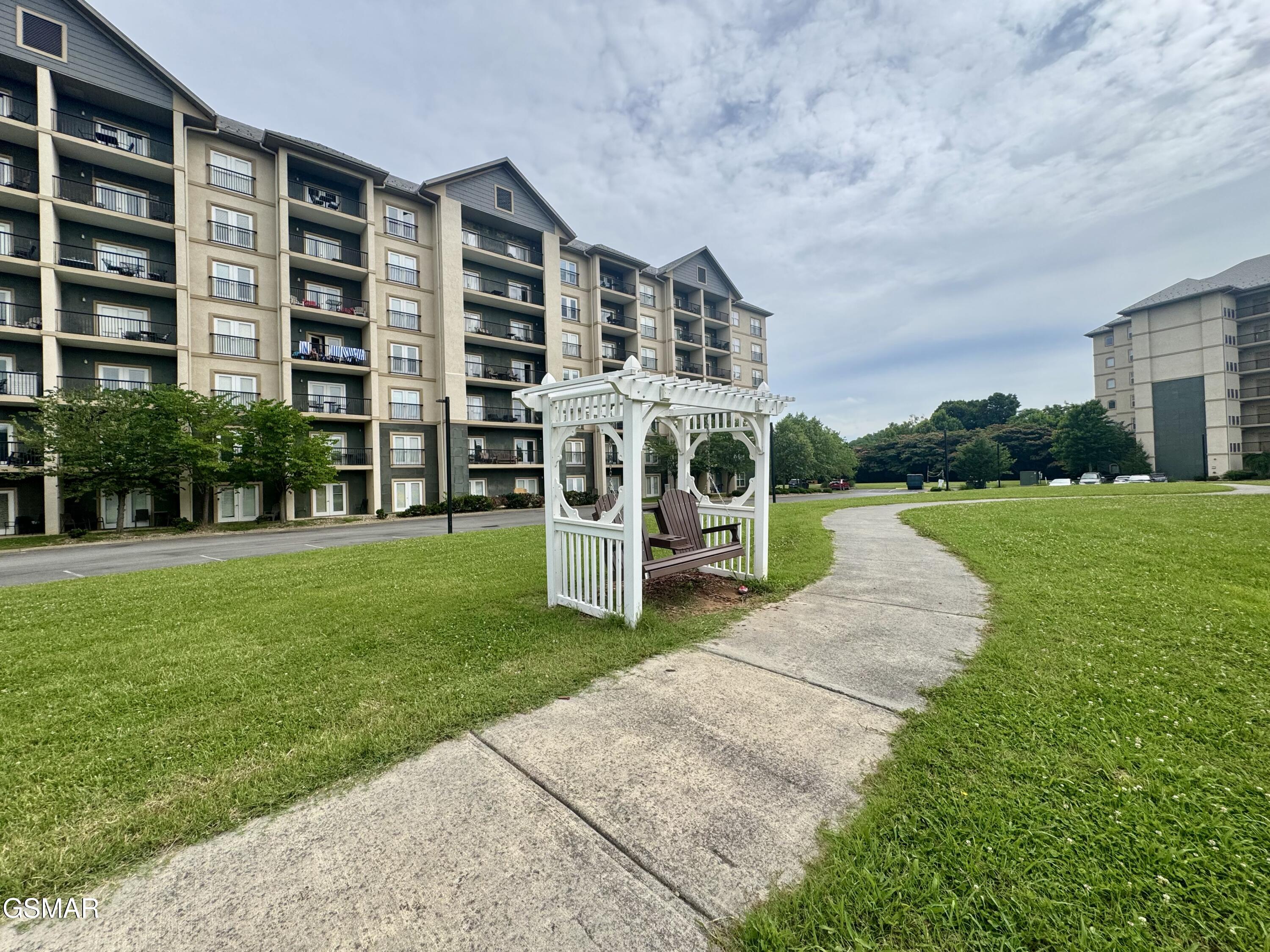 124 Plaza Drive Pigeon Forge TN 37863